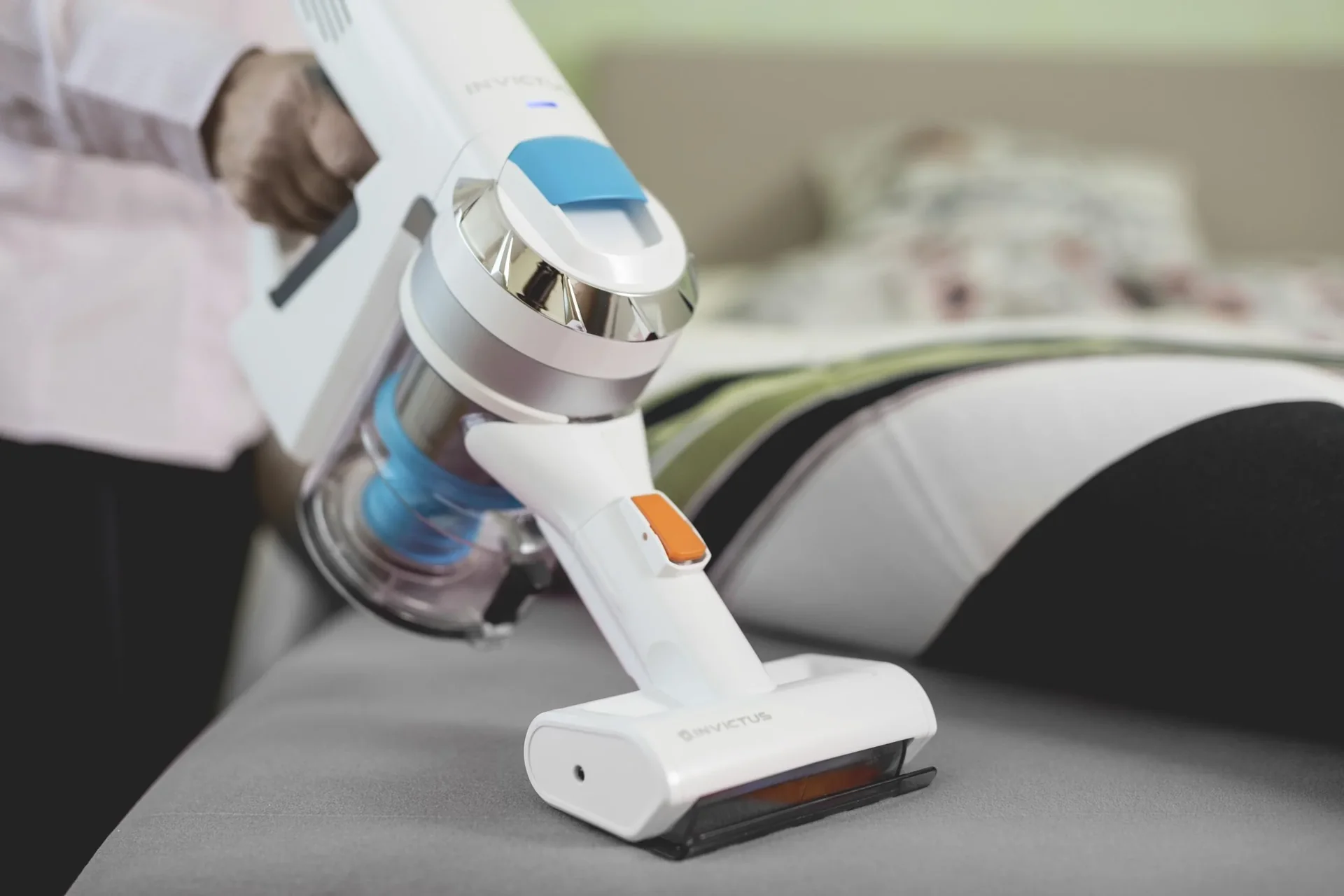 Akku Zyklon-Staubsauger,Invictus X7, 25,2 V, 14-teilig - 1