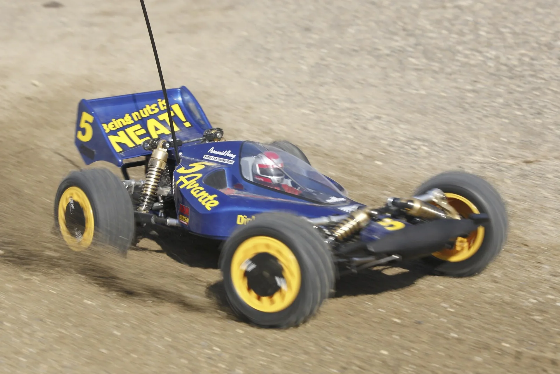 RC Buggy Avante 2011 1:10 - 2