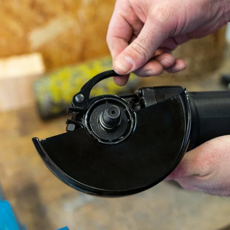 Deltafox Elektro-Winkelschleifer - 750W - DP-EAG 7525 - 3