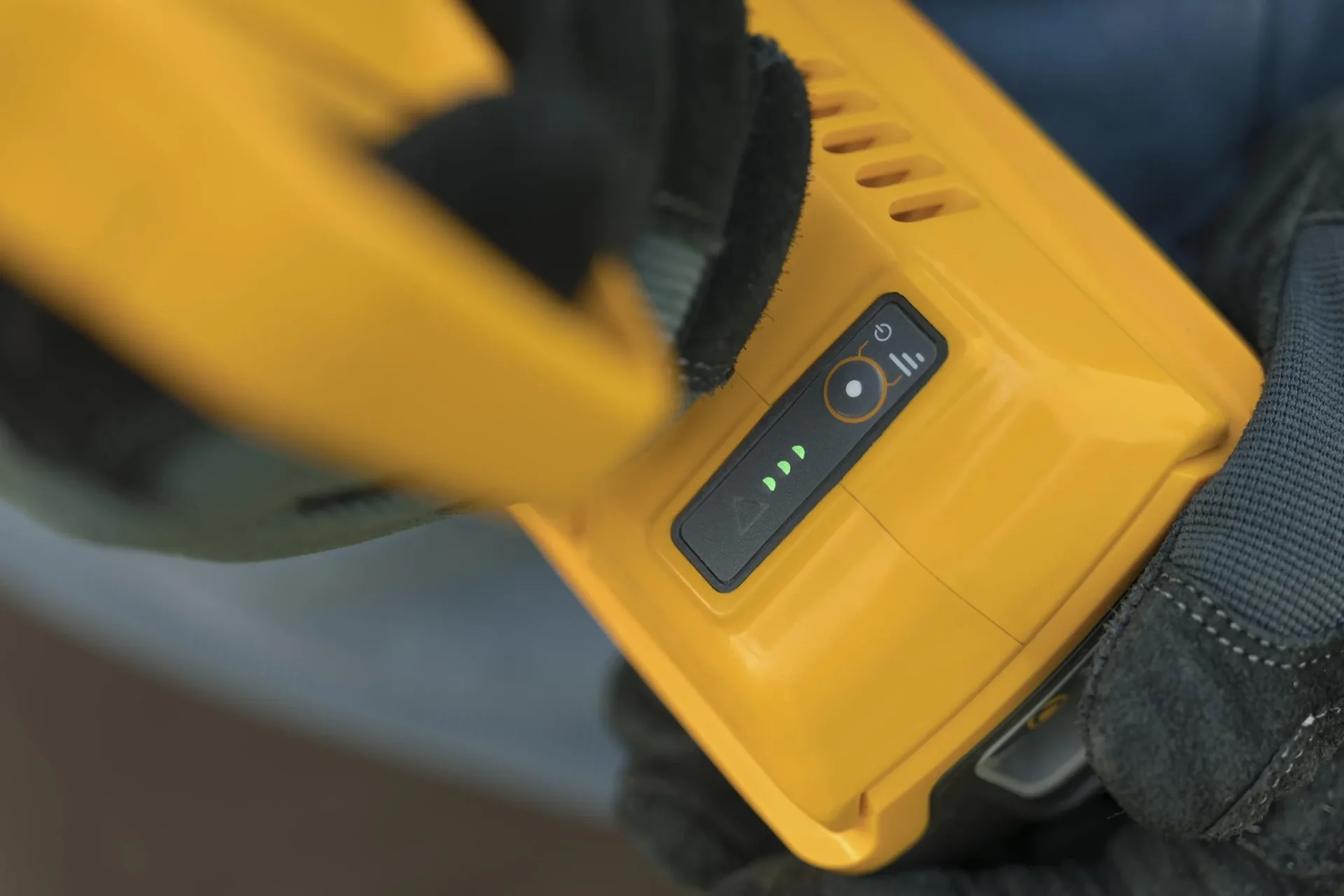 Astschere SC 100e Kit, Inklusive Akku 20V (2Ah) und Ladegerät - 10