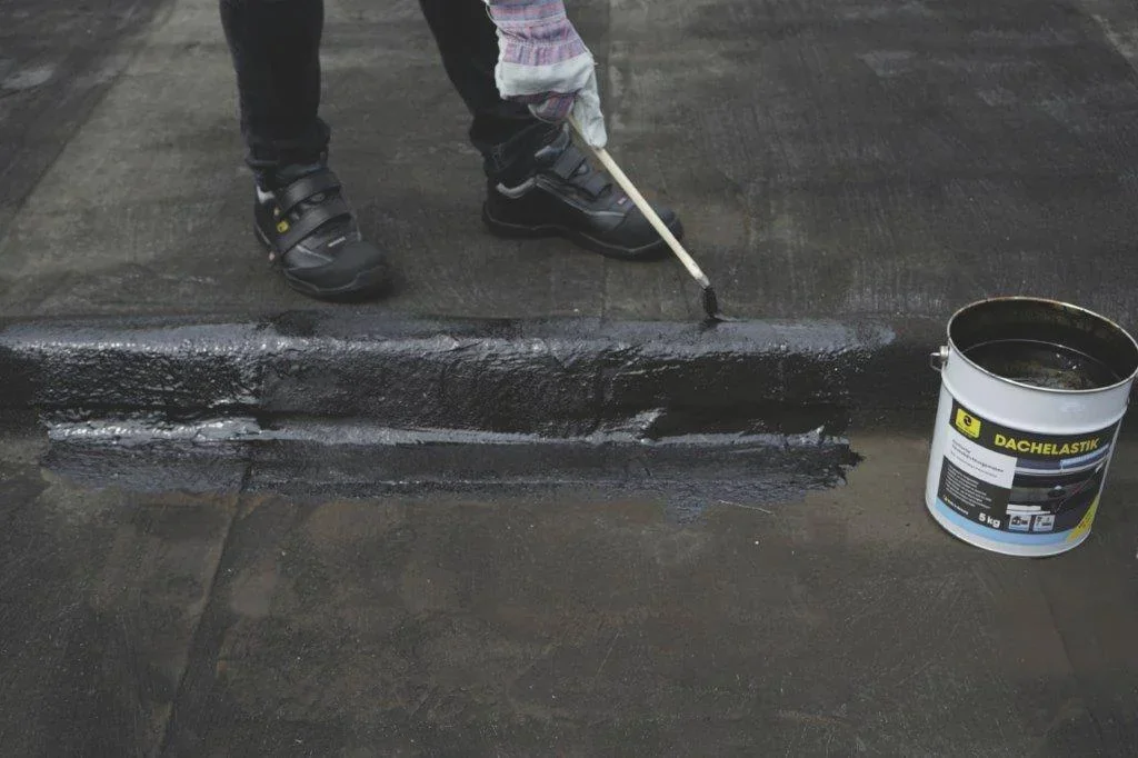 Dachelastik (Flüssigabdichtung), 5 kg Eimer für das Dach - 2