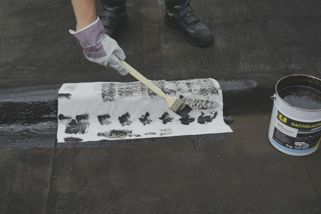 Dachelastik (Flüssigabdichtung), 5 kg Eimer für das Dach - 7