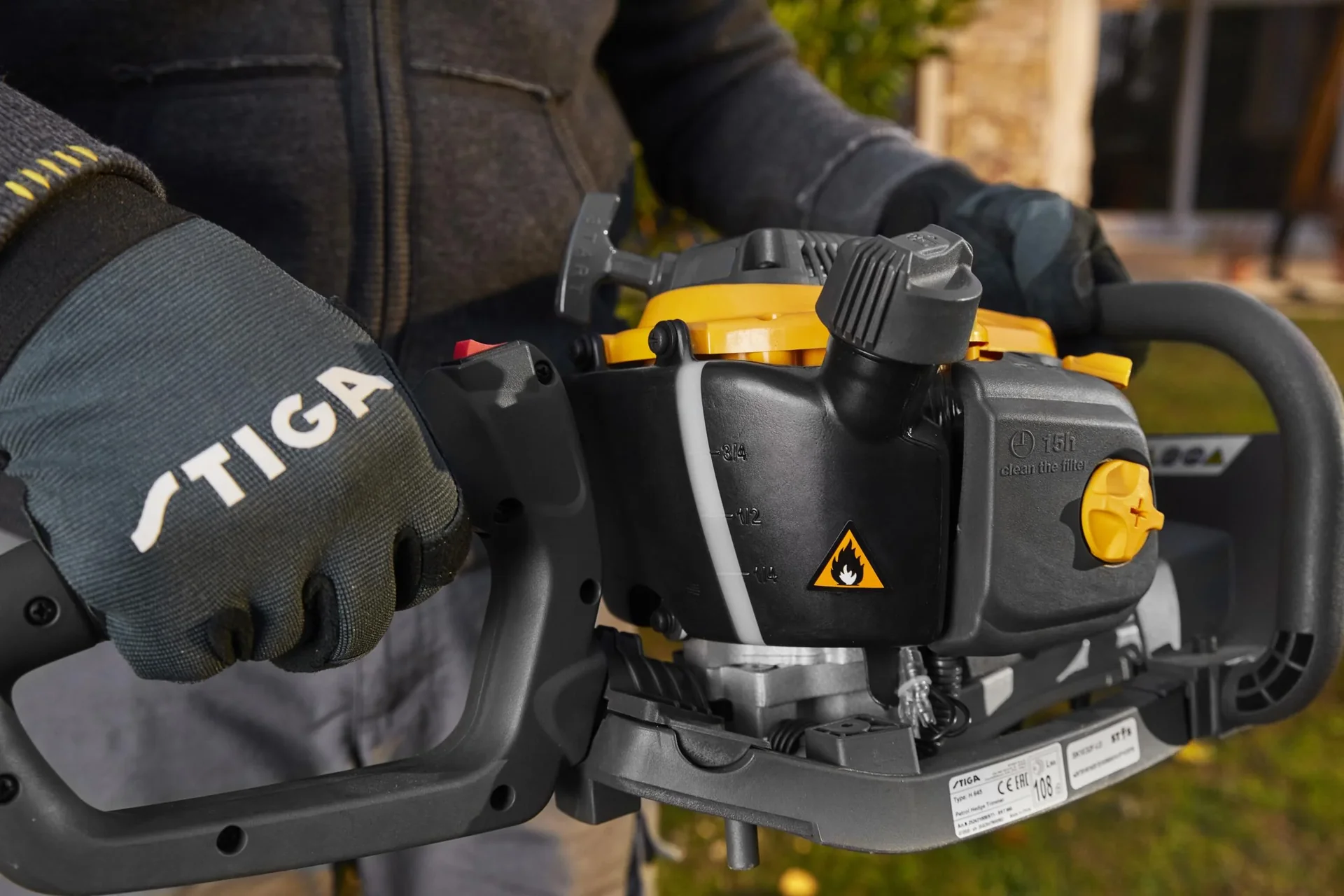 Benzin-Heckenschere HT 525 - 4