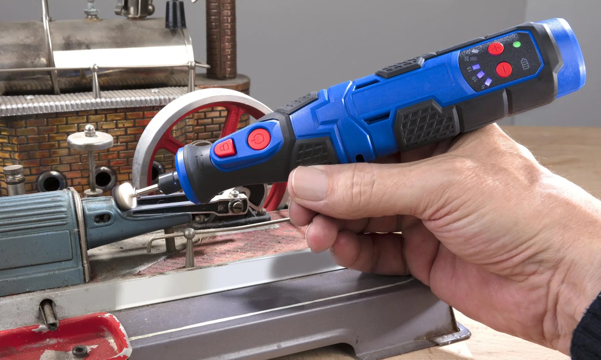 Mini Akku Bohr- und Fräswerkzeug 7,2 Volt - 2