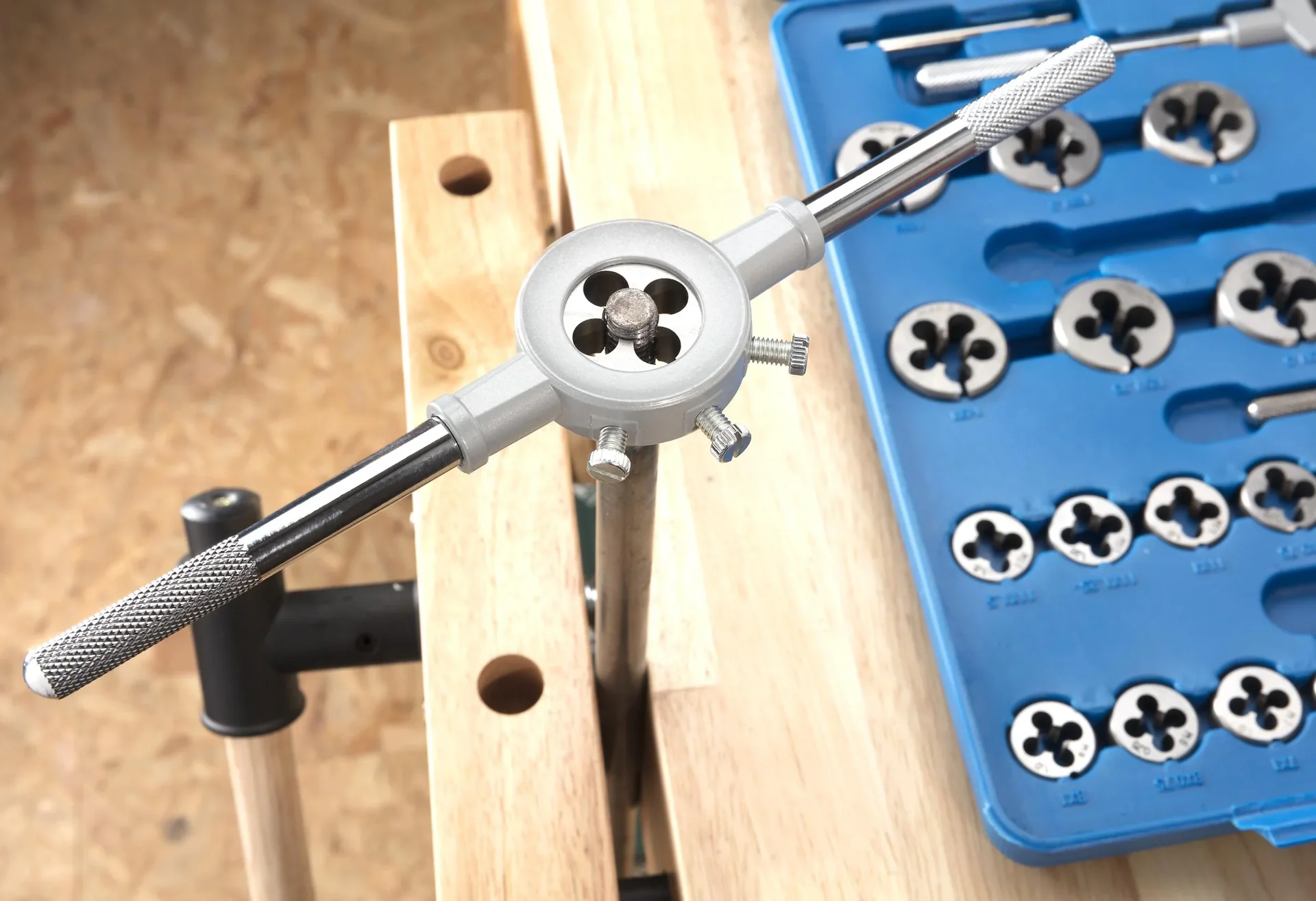 Gewindeschneidsatz M2 - M18, 110-teilig - 2