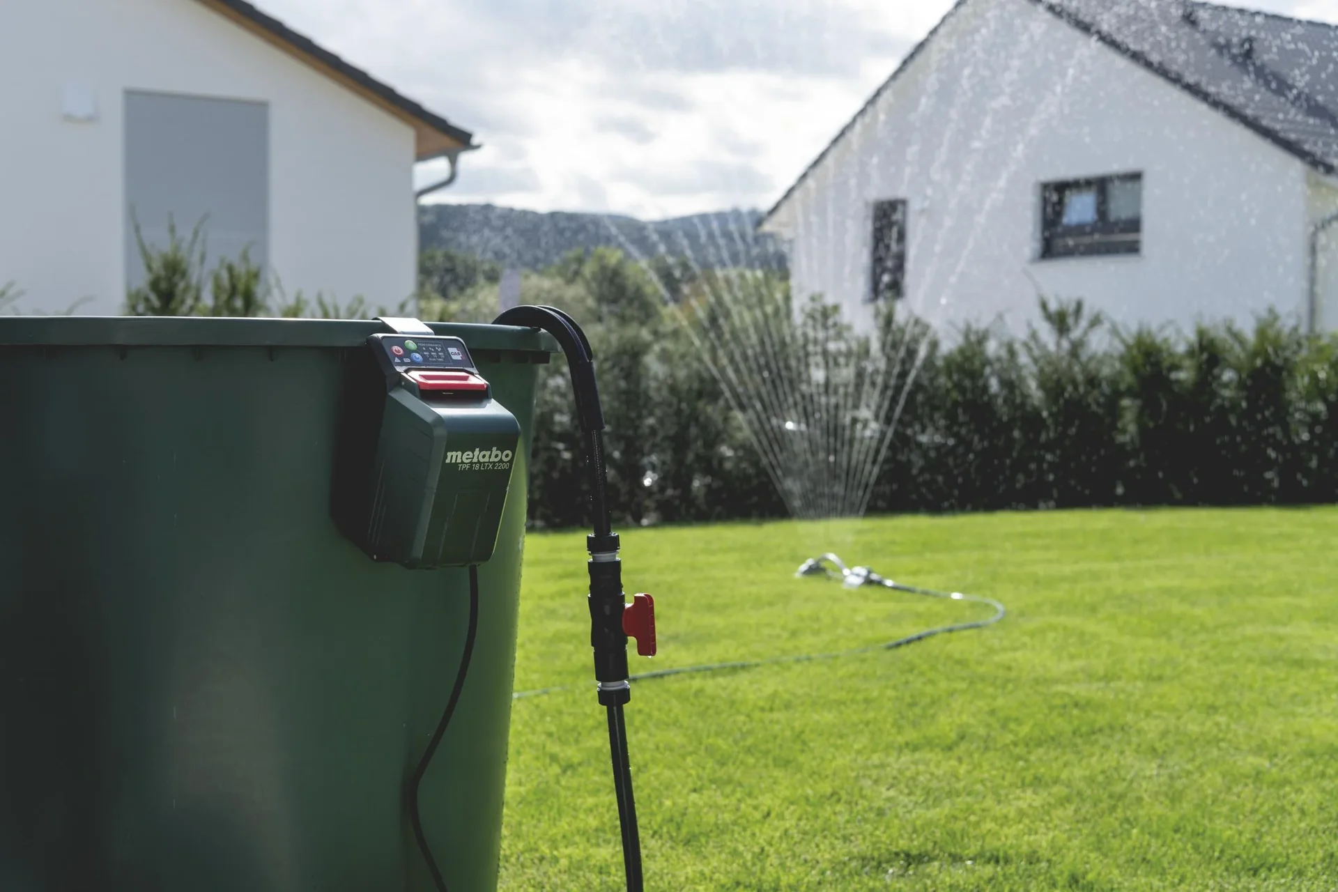 Akku-Tauch- und Regenfasspumpe TPF 18 LTX 2200 ohne Akkupack, ohne Ladegerät - 0