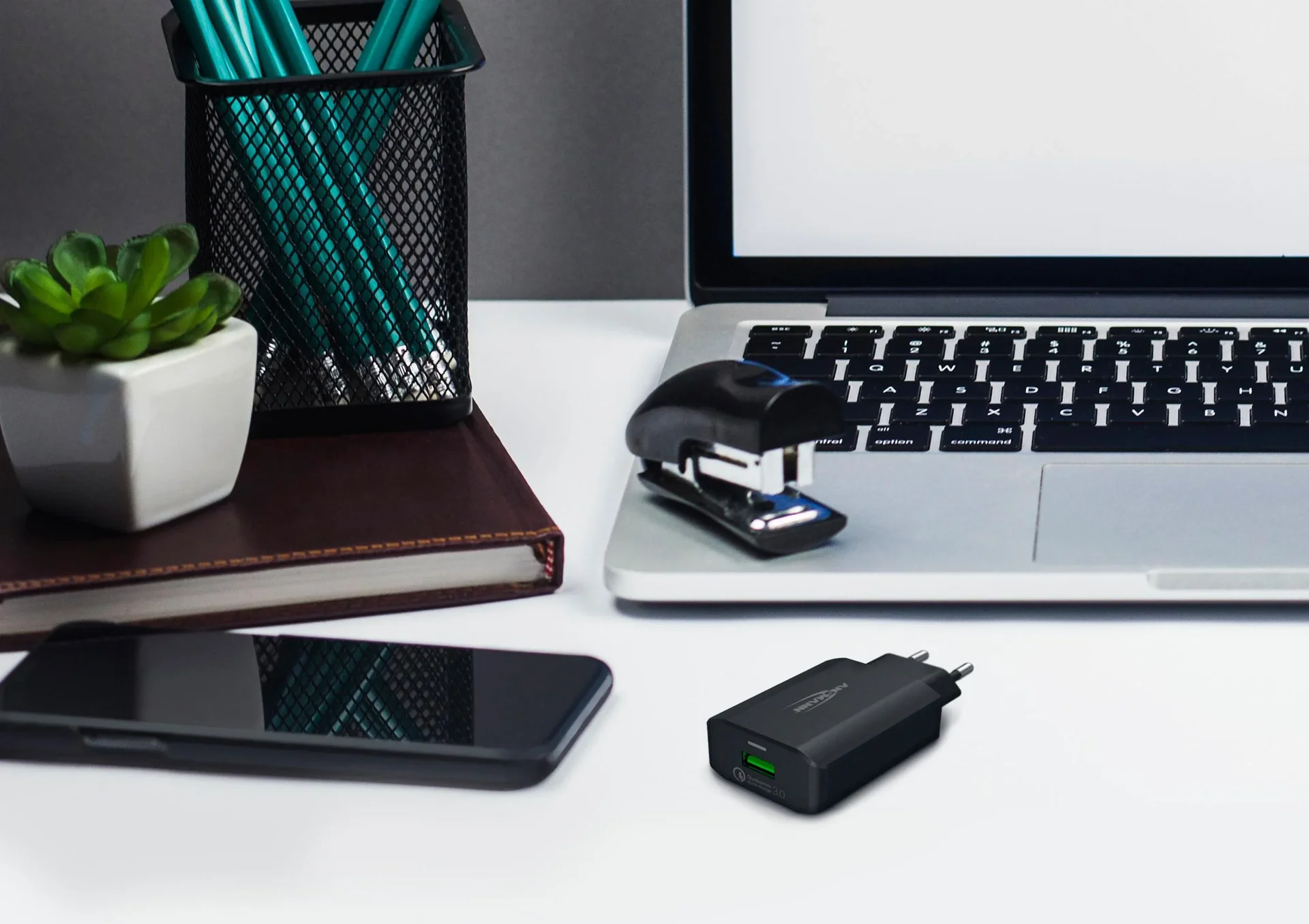 USB Ladegerät Home Charger mit 18 Watt - 6