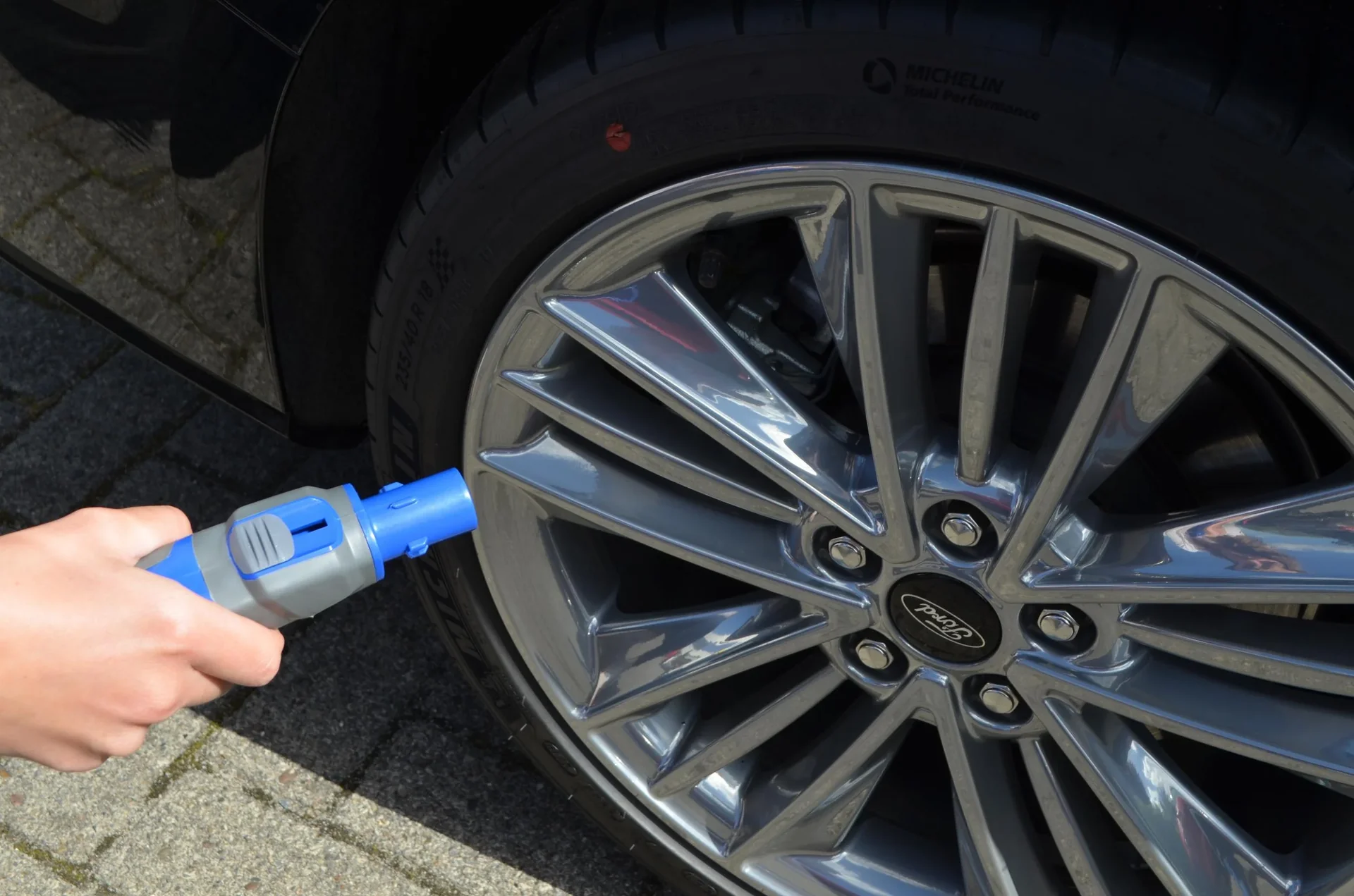 Reinigungs-Bürsten-Set - 1