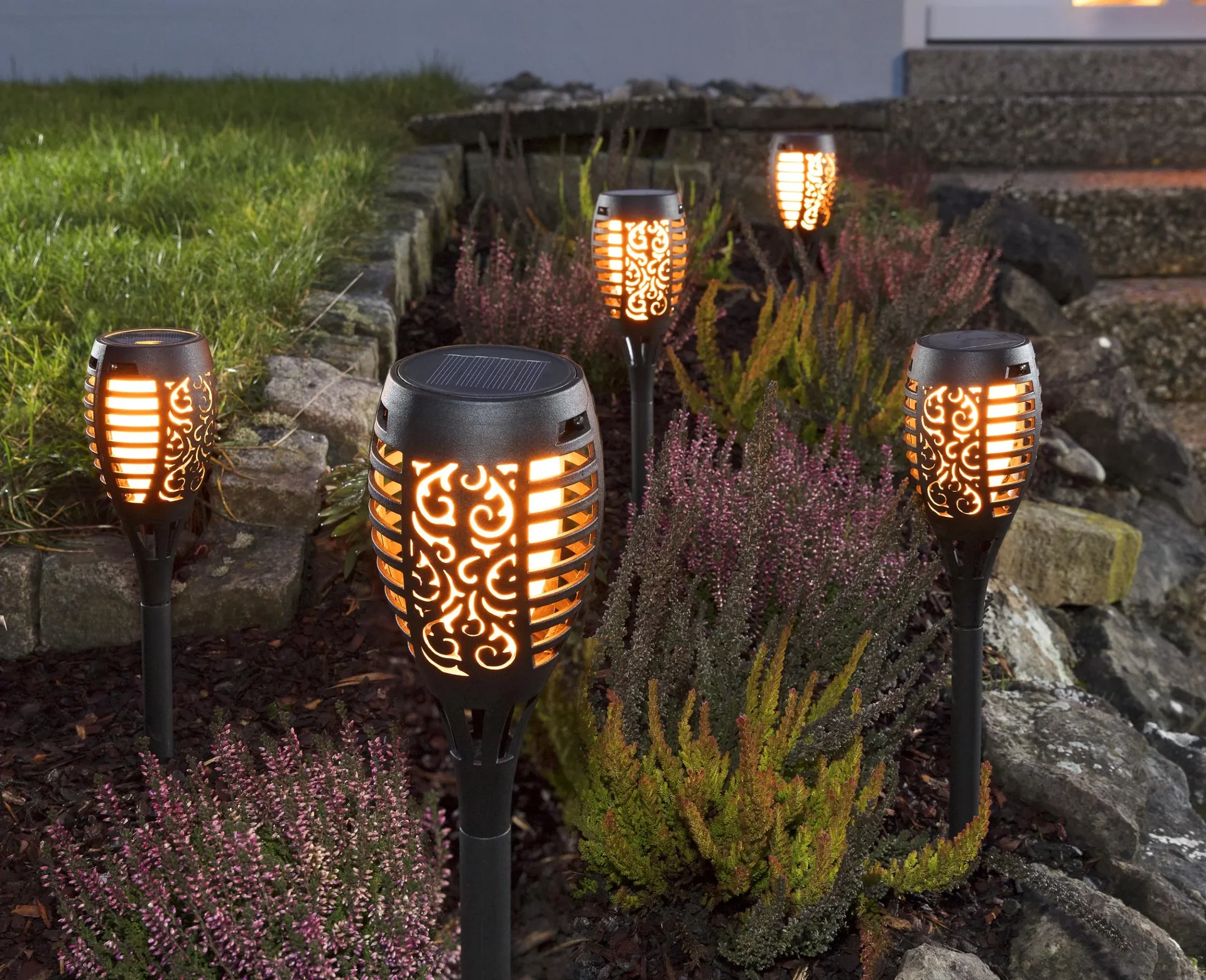 Solar LED Flammenleuchte - 5er Set - 2