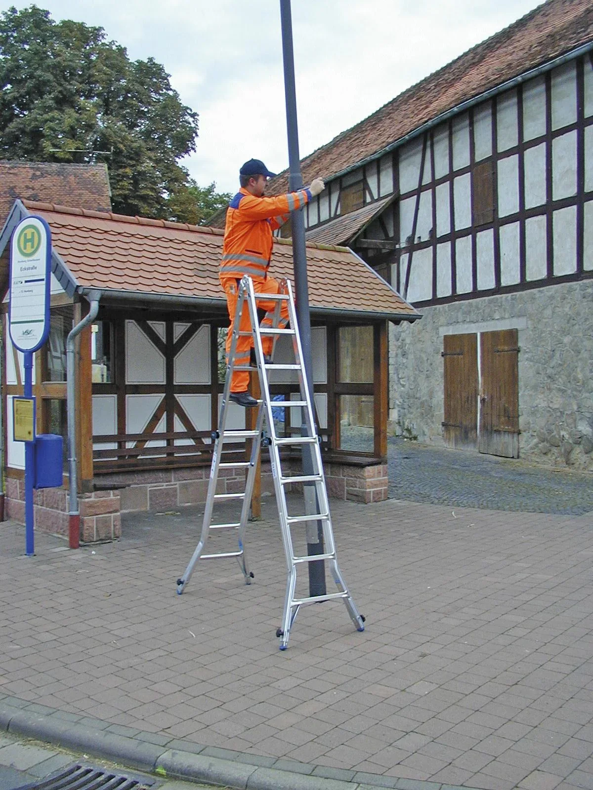 STABILO Sprossen-Gelenk-Teleskopleiter, 4 x 5 Sprossen - 5