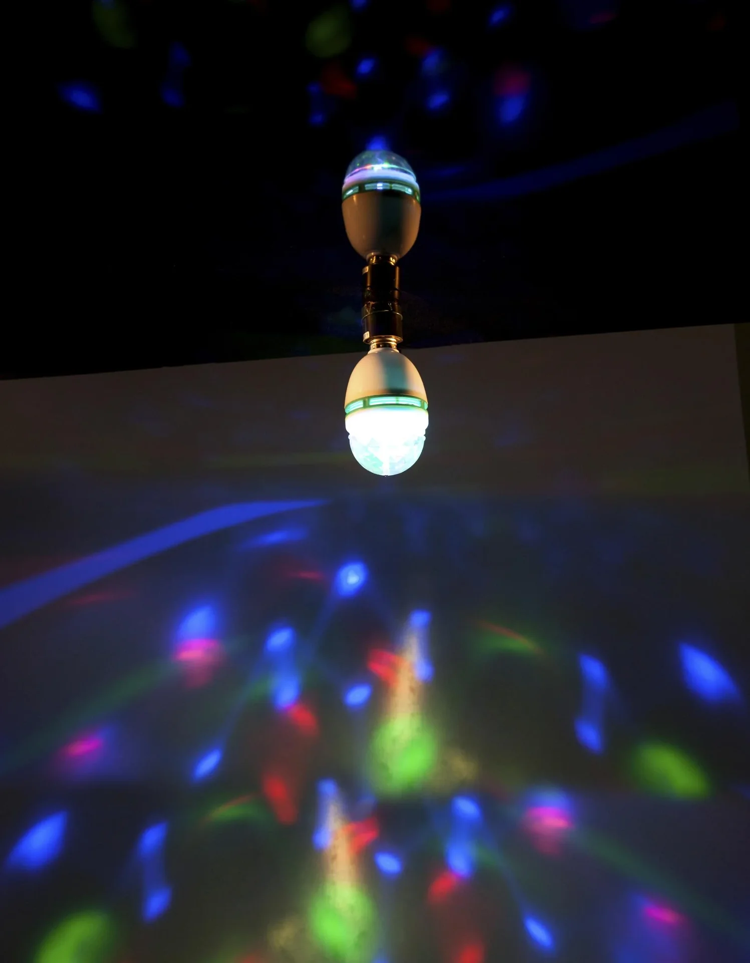 LED Party Lampe, 3 Watt, E27 - 0