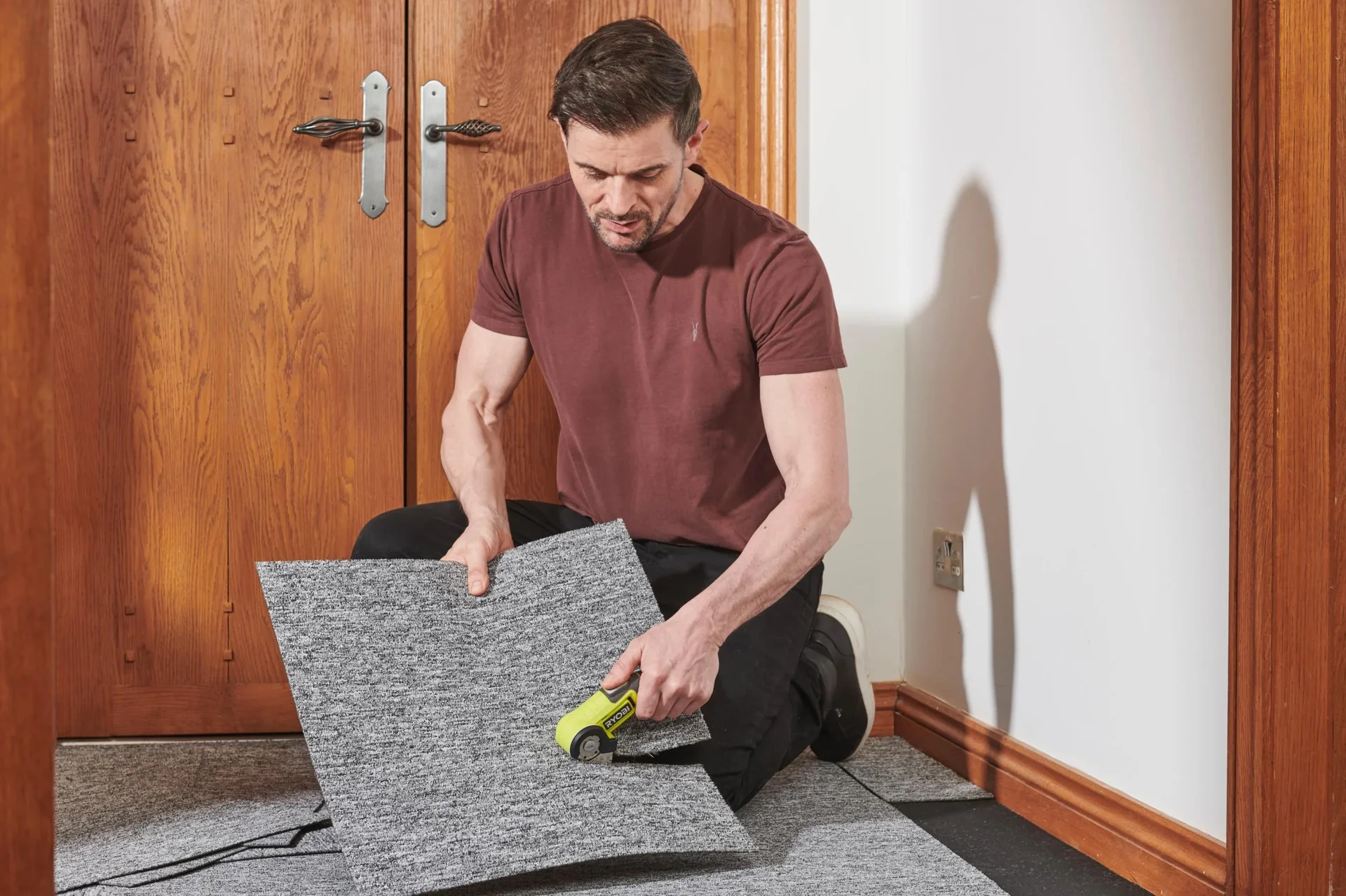 Akku-Schneidgerät 4V USB inklusive 4V 2,0 Ah Akku und USB-C Ladekabel - 1