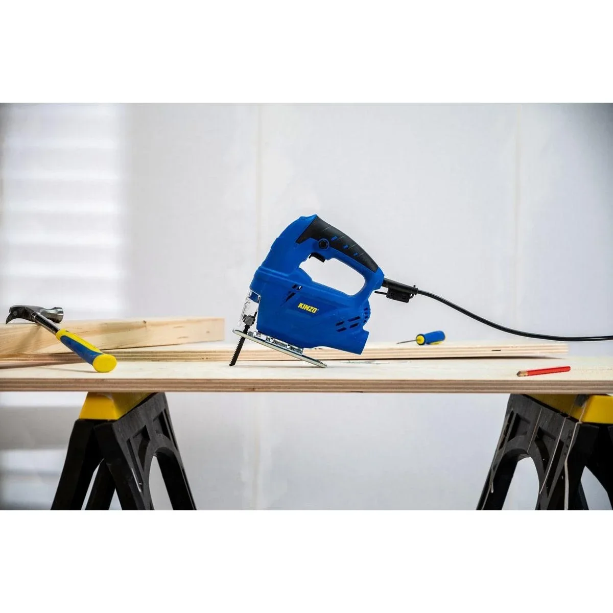 Stichsäge - 230V - 400W - mit Staubabsaugung - Schutzhülle Blatt - Holz bis zu 65 mm - Metall bis zu 6 mm- Blau - 2