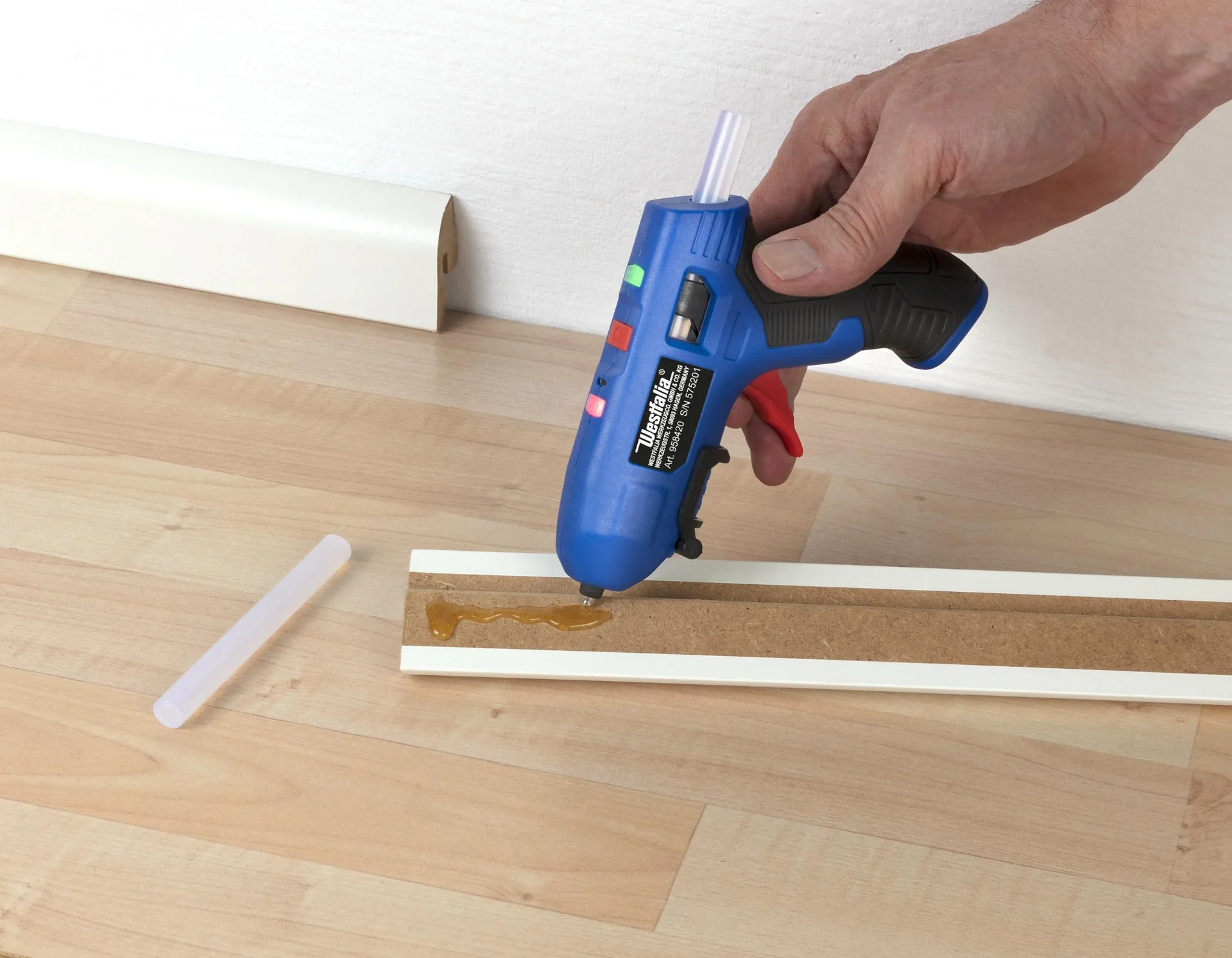 Heißklebepistole 4 Volt - 0