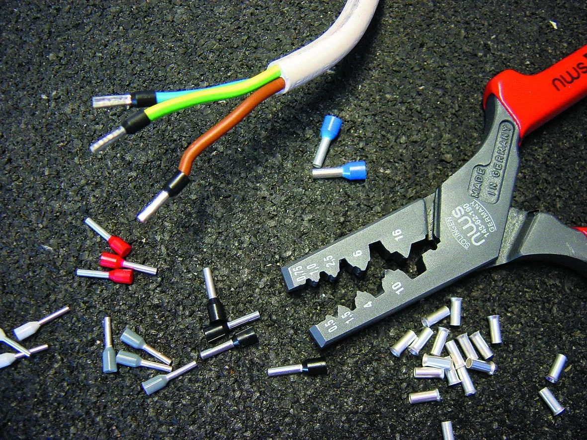 Aderendhülsen Preßzange bis 16 mm² - 0