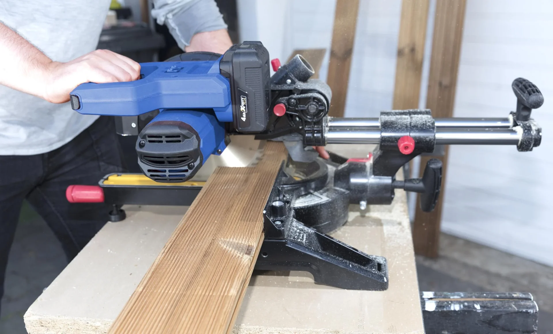 Akku Zug-Kapp-Gehrungssäge 18 Volt Li-Ion AZKGS18 (ohne Akku und Ladegerät) - 3