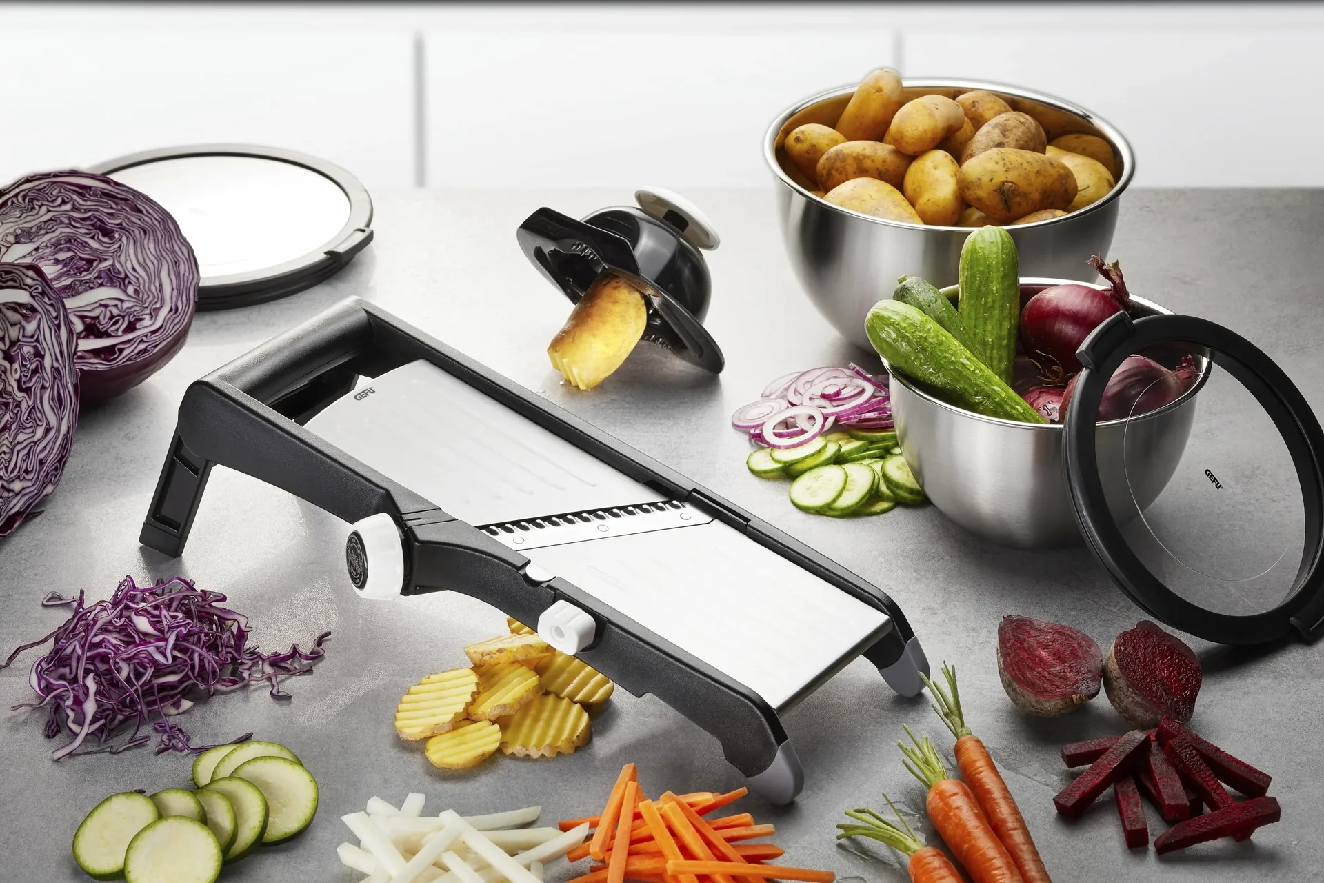 Gemüsehobel "LAOLA" Edelstahl - Restehalter - Variabler Gemüseschneider - 1