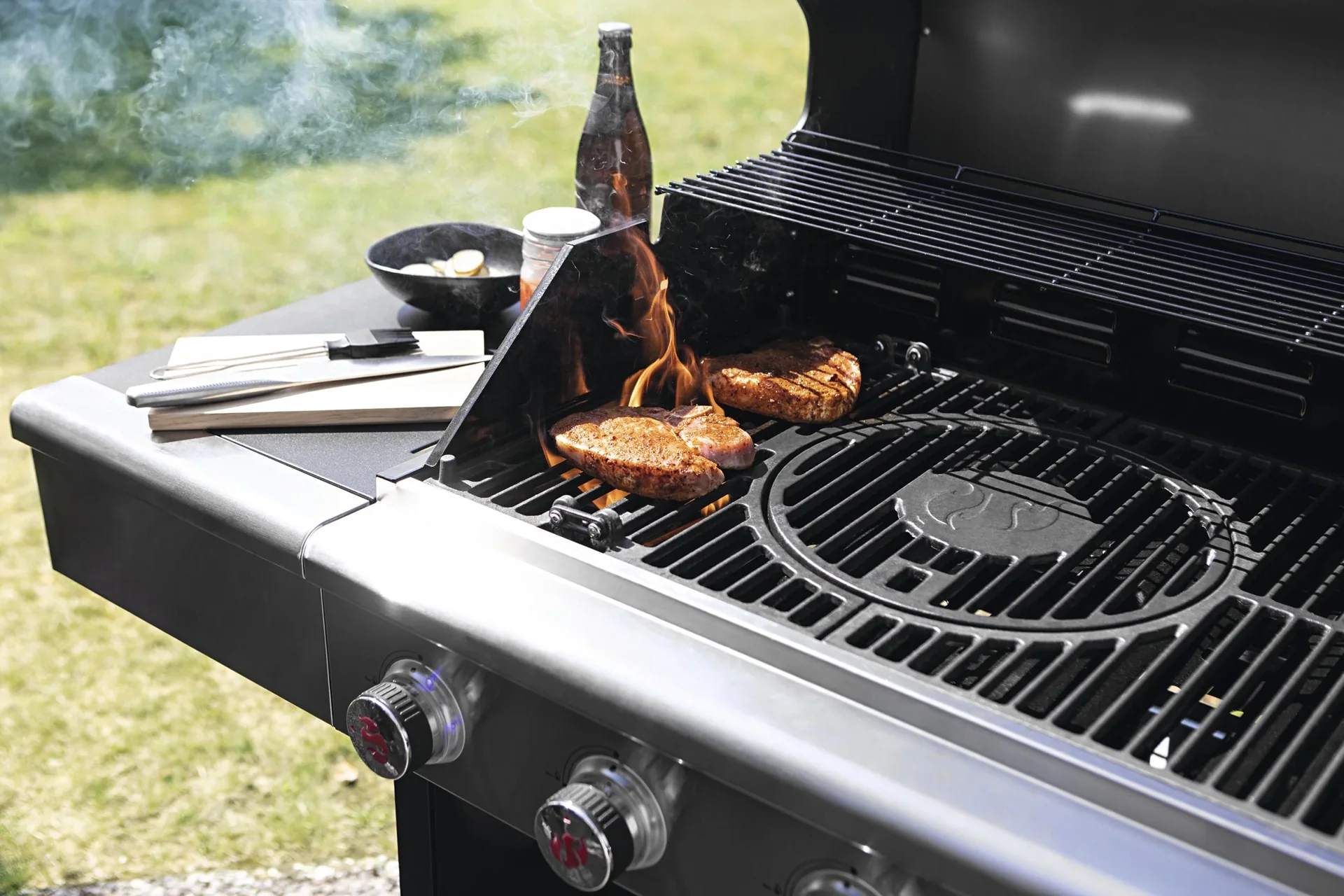 Gas- & Holzkohlegrill, Triton 4.1 coaL, 4 einstellbare Brenner - 0