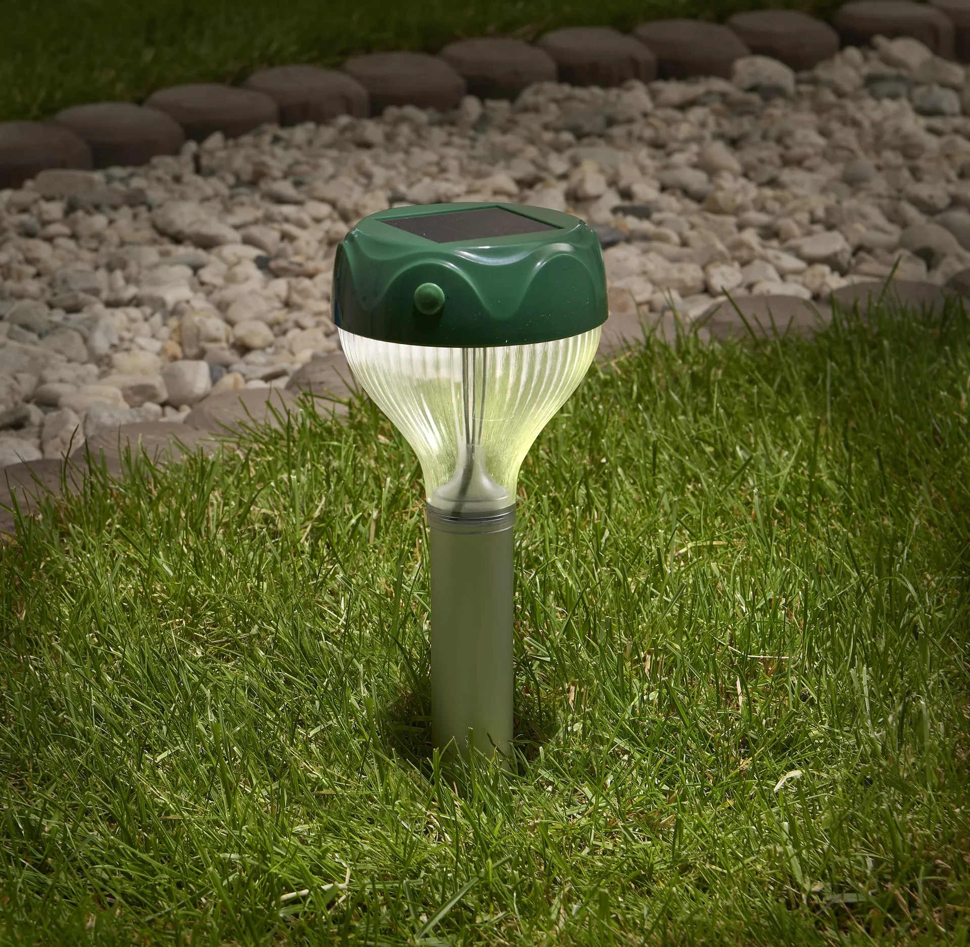 Solar-Wühltiervertreiber inklusive Beleuchtung 2-in-1 - 1