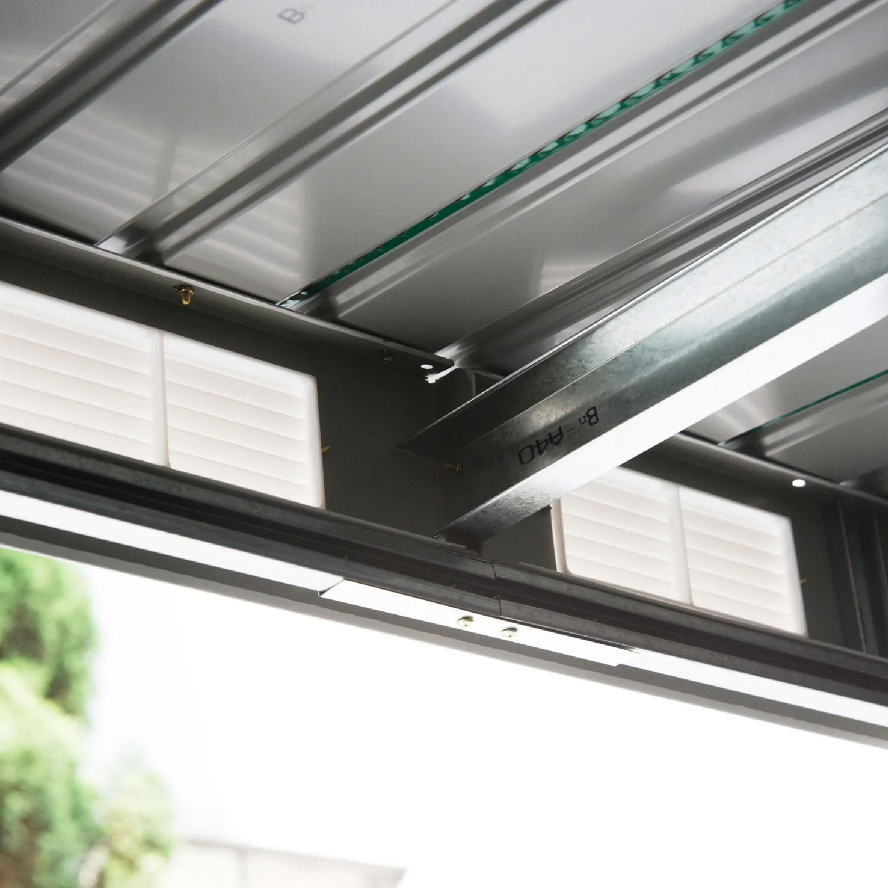 Metall Gerätehaus Gartenhaus Geräteschuppen Geräteschrank Metallhütte Pultdach verzinkt Grün 277 x 130 x 173 cm - 2