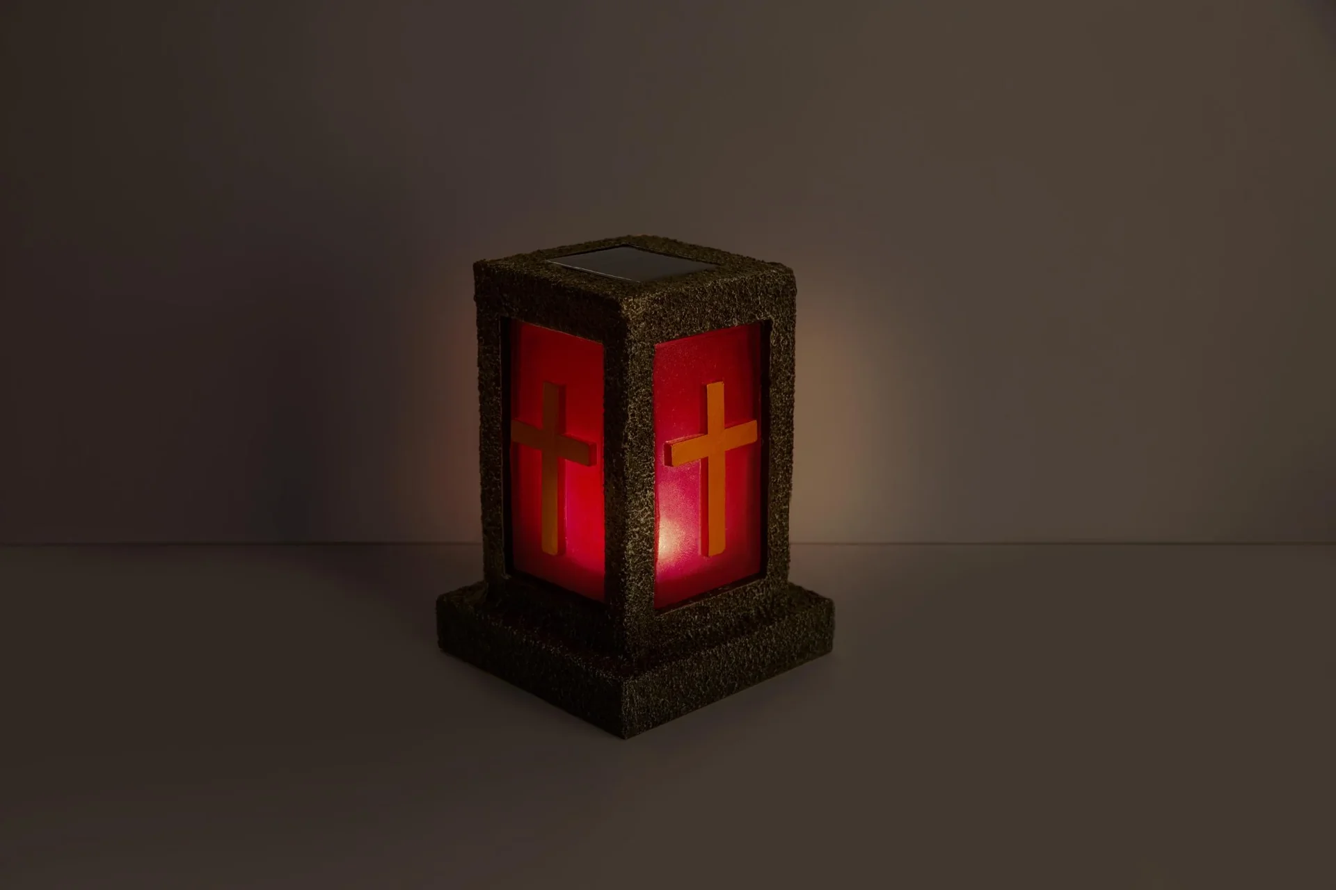 Solar LED Grablicht Polyresin mit Kreuz und Timer - 0