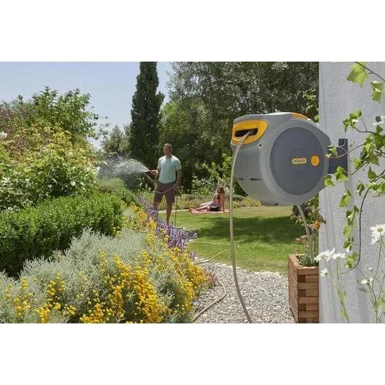 Automatischer Schlauchaufroller inklusive 25 Meter Schlauch und kostenlosem Multifunktionssprühgerät - Starter Set - 2