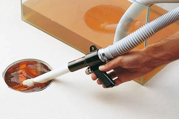 Druckluft-Kraftsauger mit 3 Düsen - 1