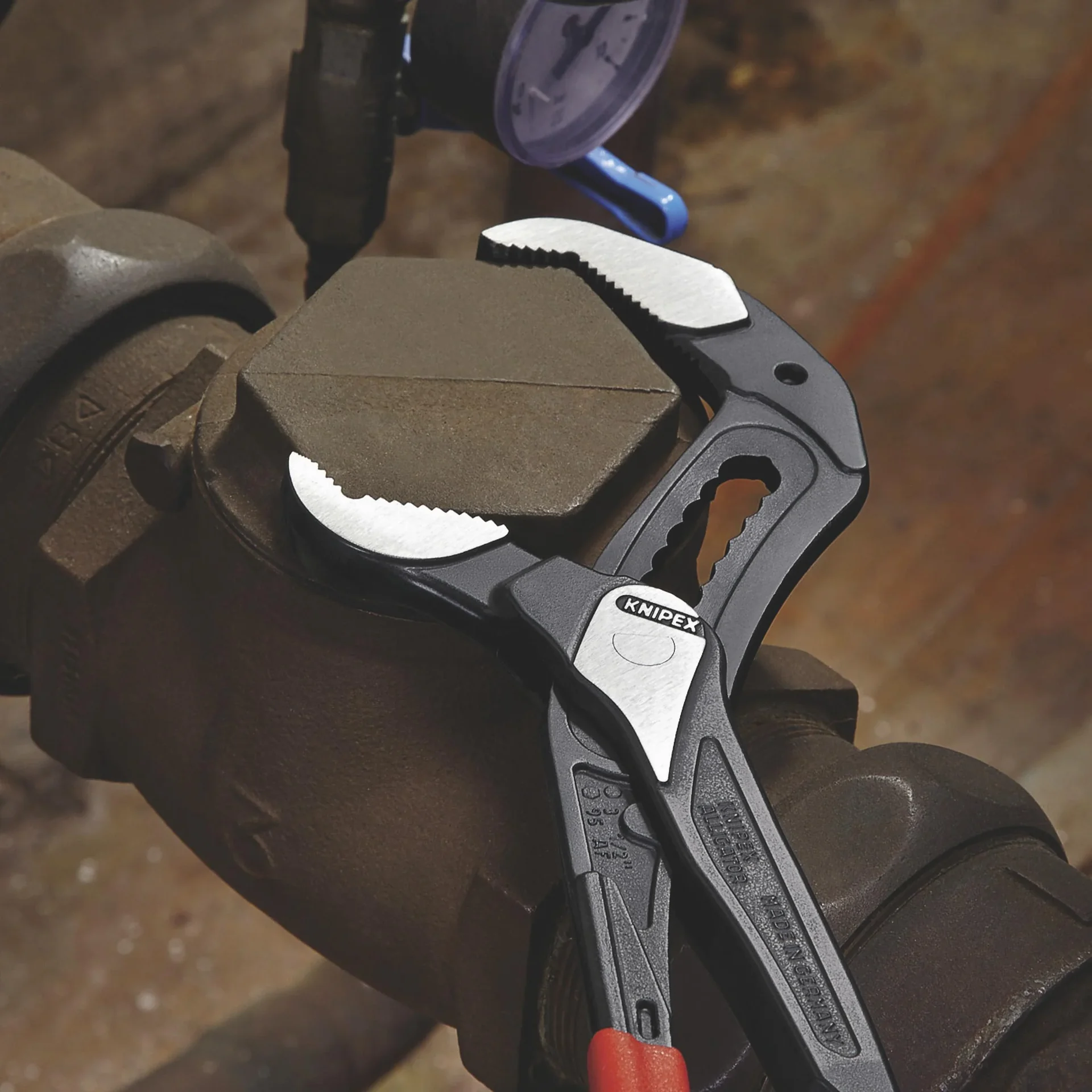 Rohr- und Wasserpumpenzange Alligator 400 mm - 1