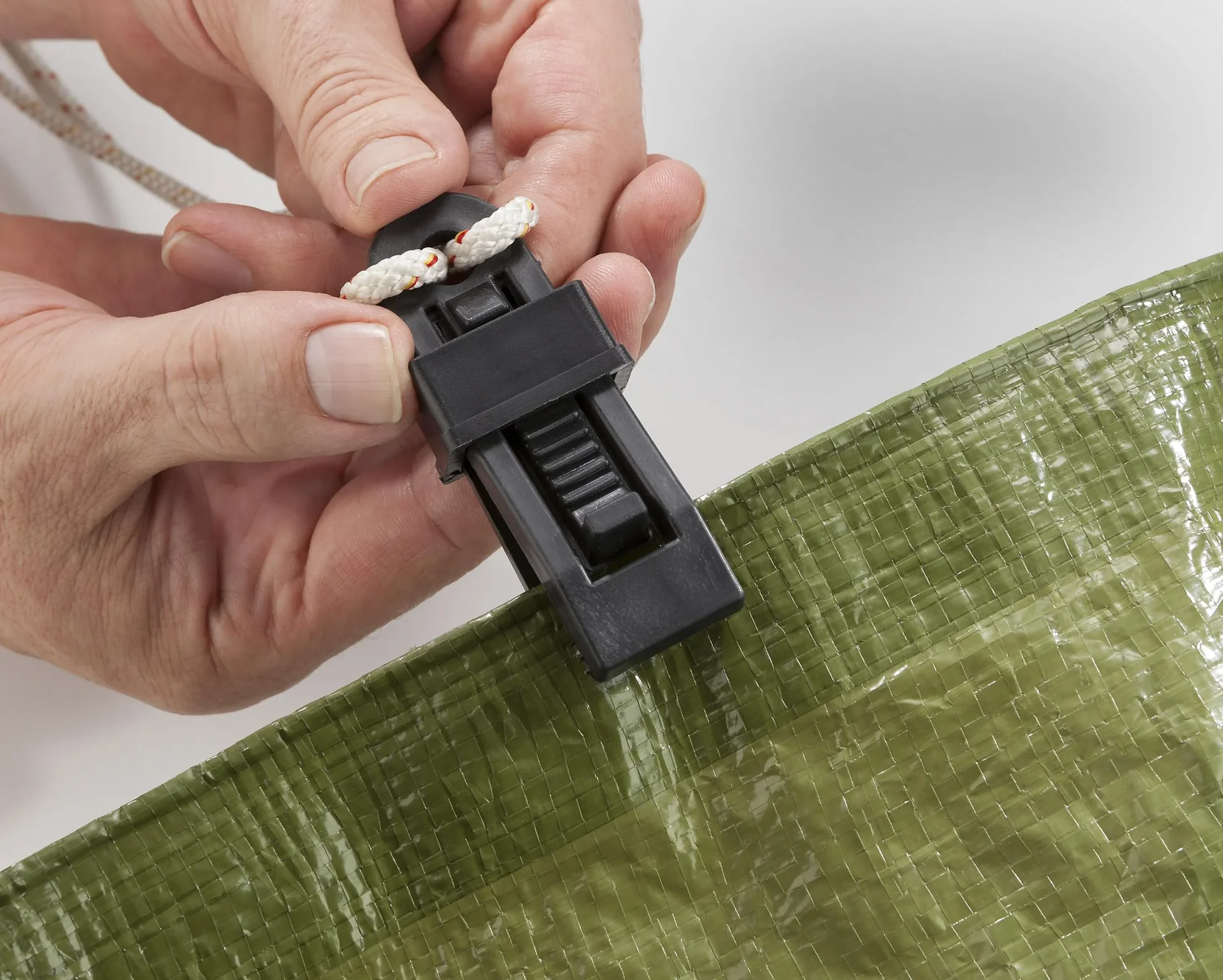 Universal Befestigungs-Clips, 24 Stück - 2