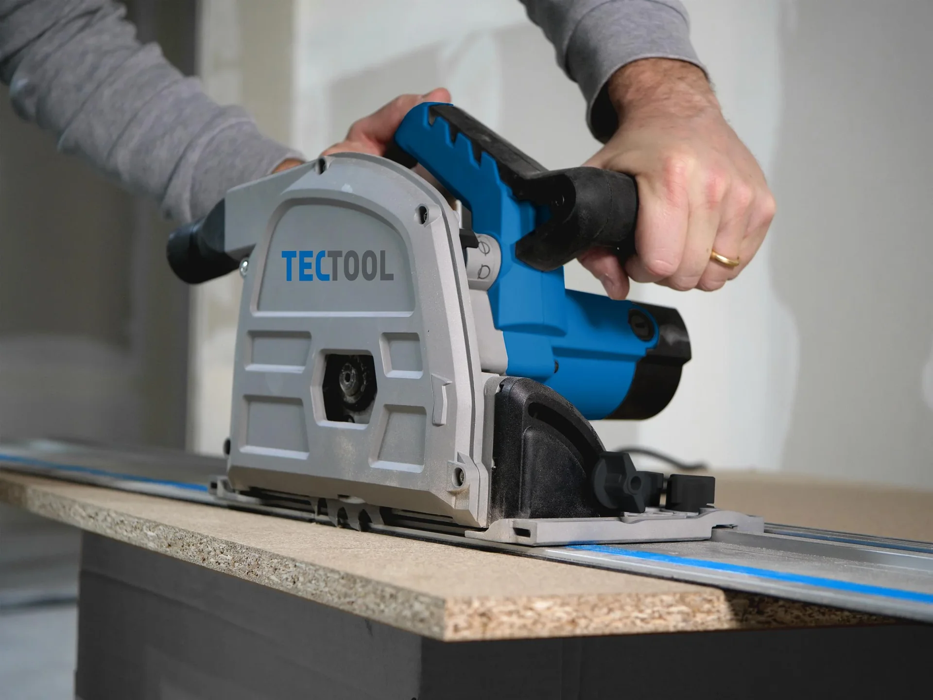 Tauchsäge, 1200 W mit Führungsschiene, 70 cm - 3