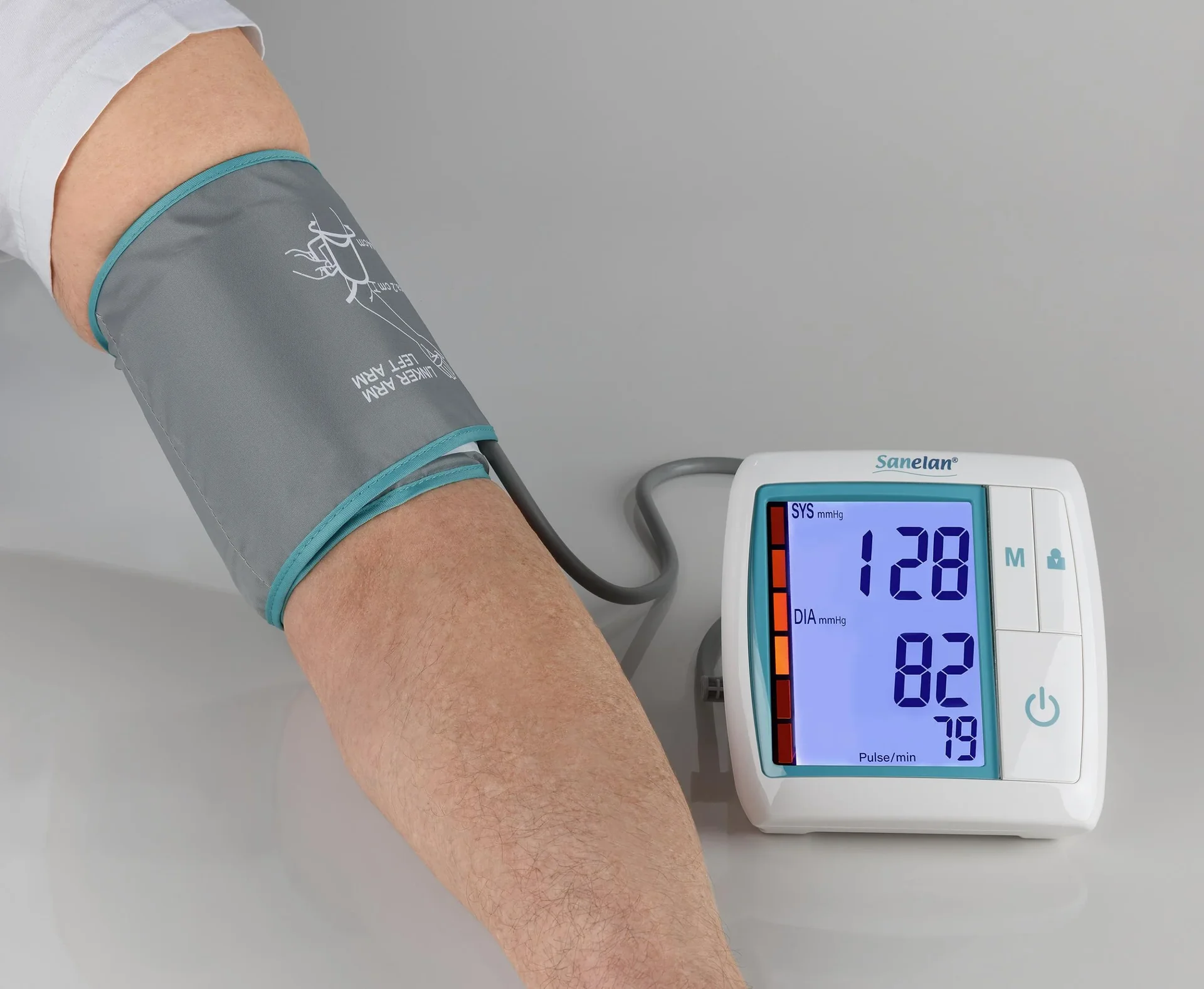 Oberarm-Blutdruckmessgerät - 0