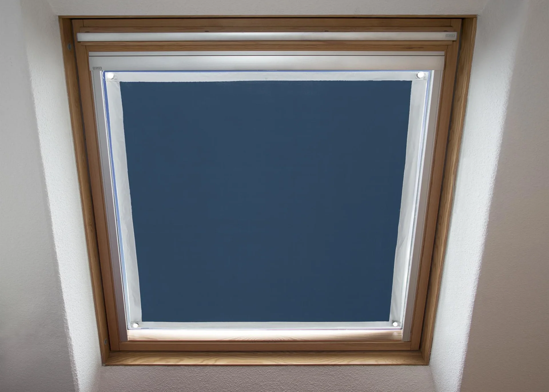 Hitze-Kälte-Sichtschutz für Fenster, mit Saugnäpfen, 94 x 114 cm - 2