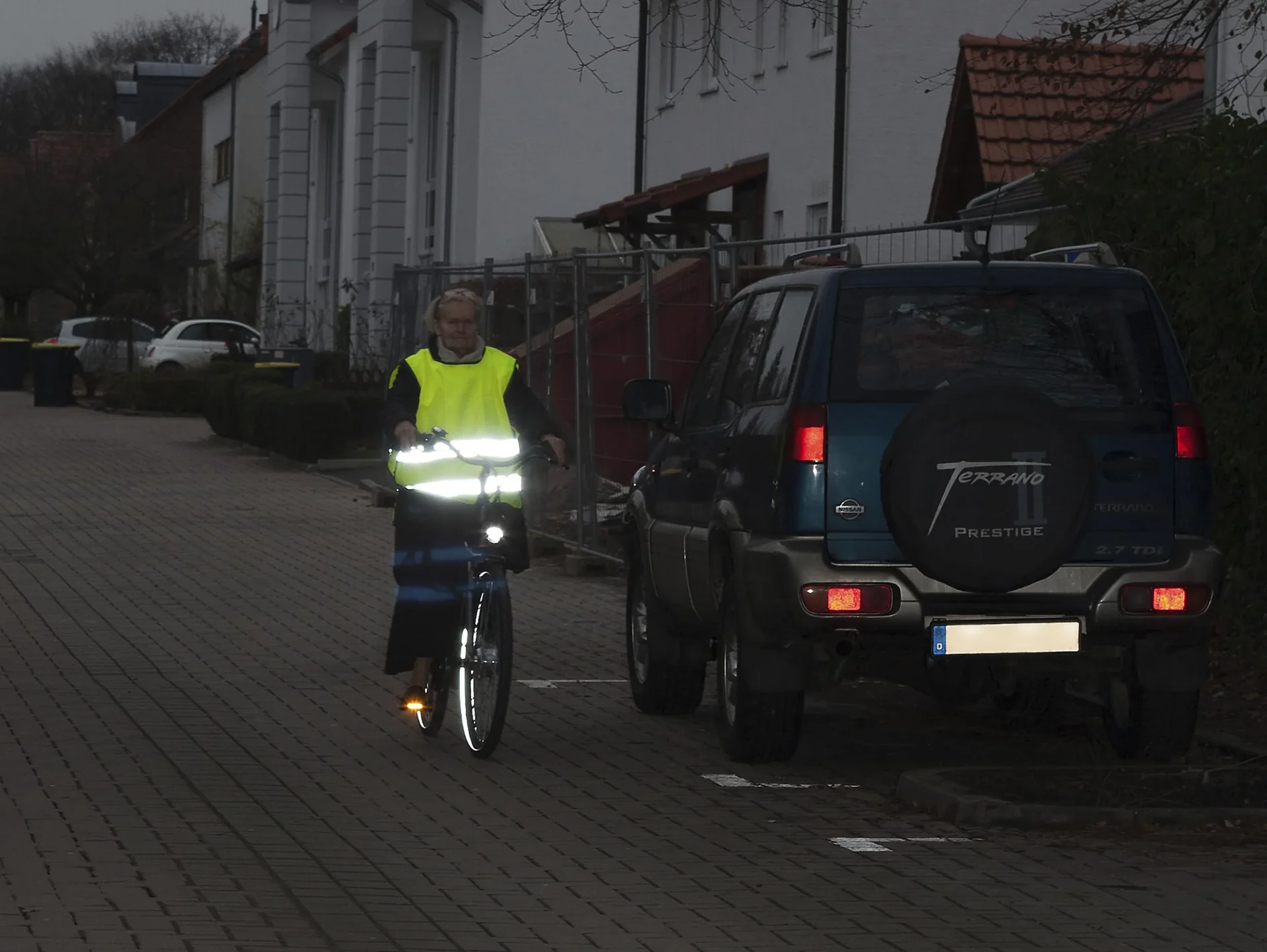 Fahrrad Reflex Warnweste, Größe S - M (Jugend) - 9