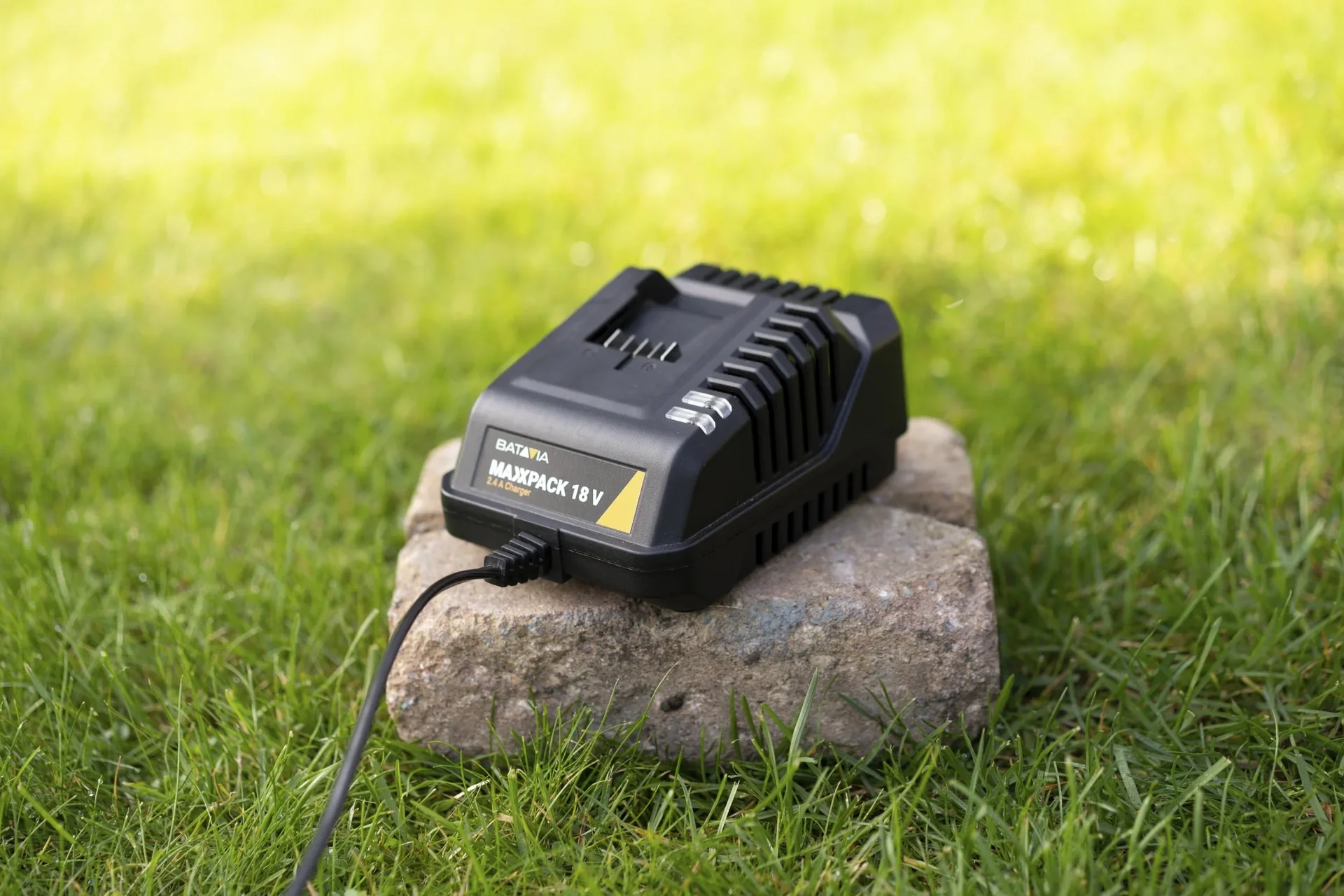 Ladegerät Maxxpack 18V 2.4Ah - 1