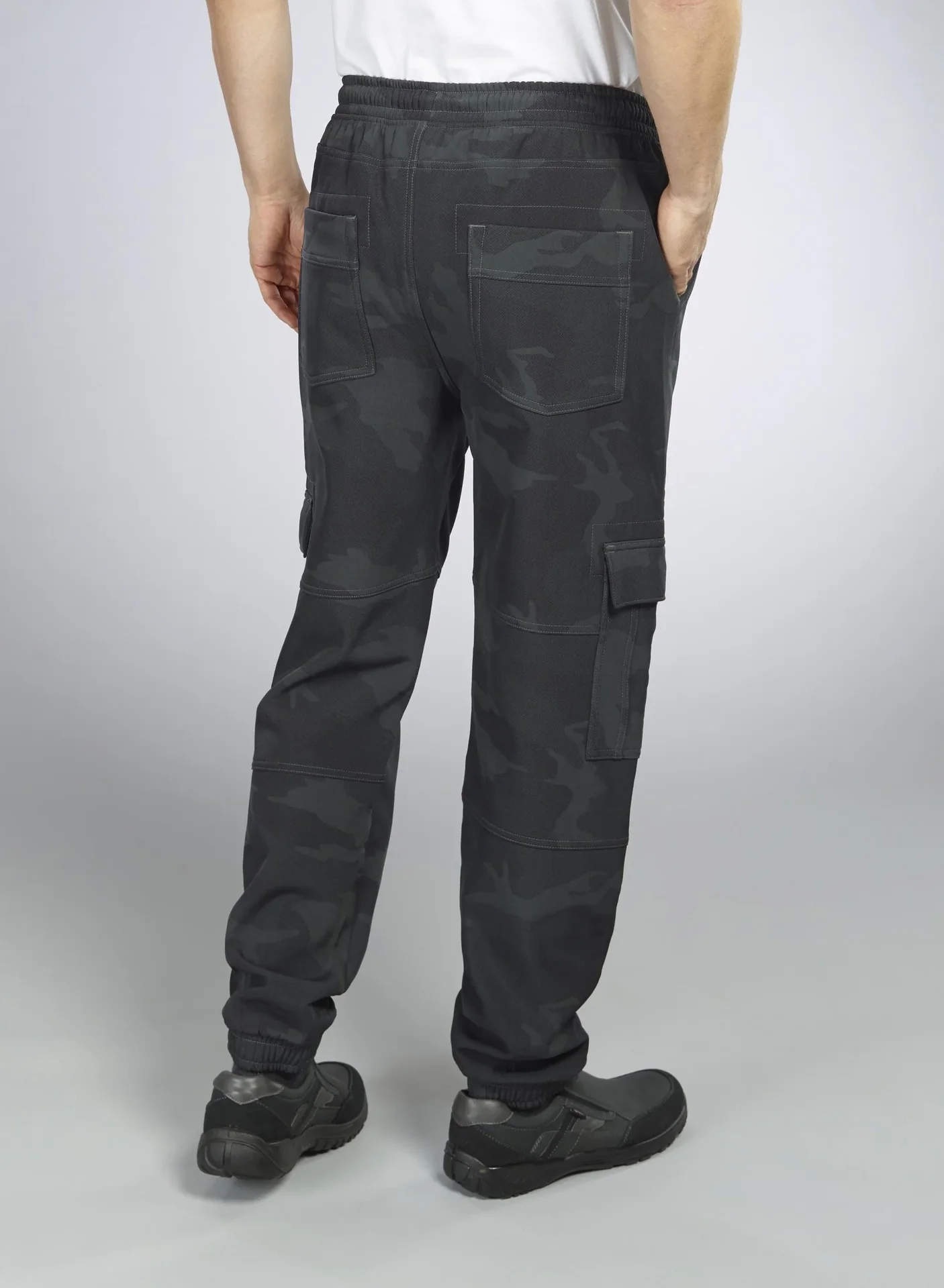 Softshellhose, Farbe camouflage, Gr.M - 10