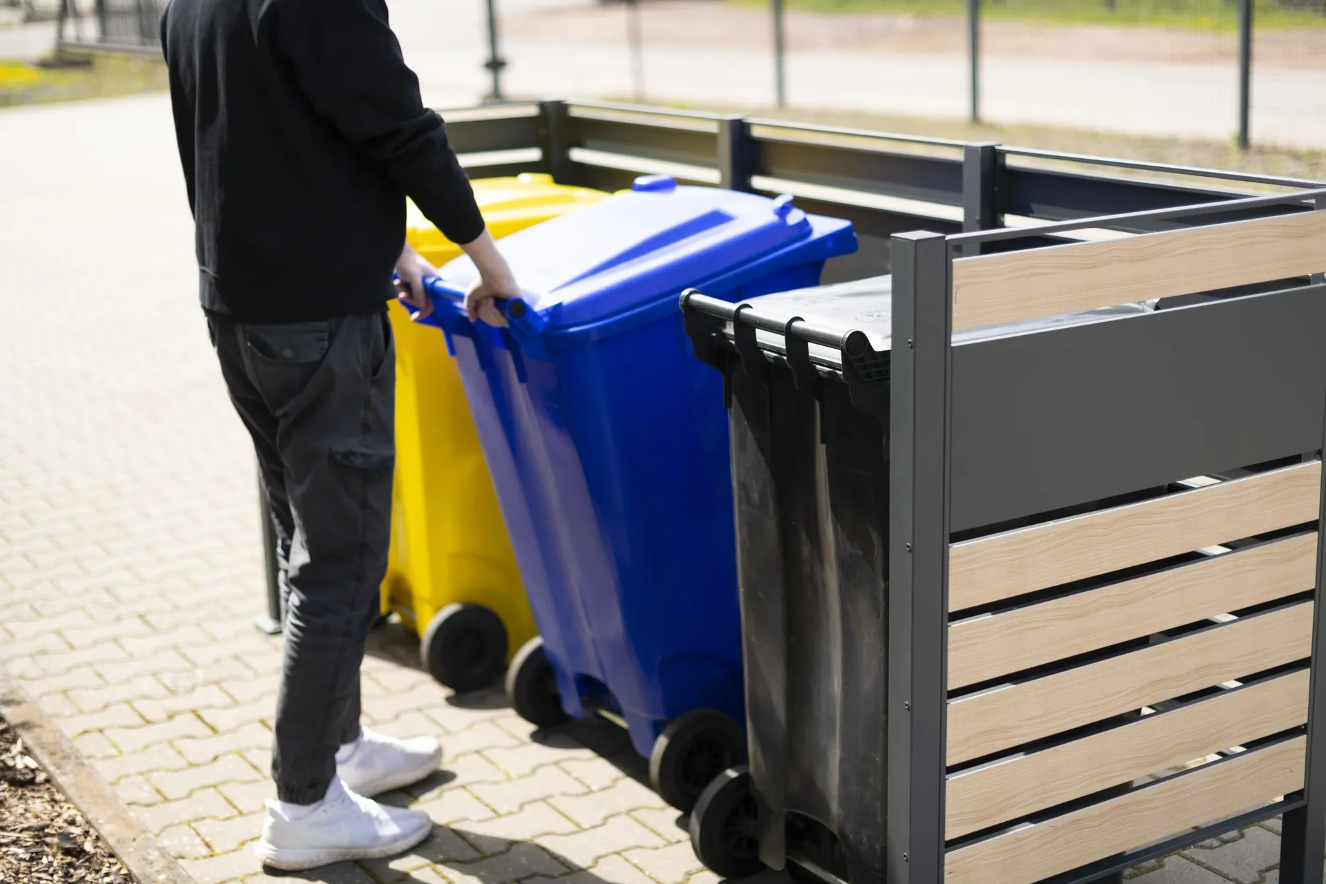 Mülltonnenverkleidung Planum 3er Box, 120 cm, holzoptik - 3