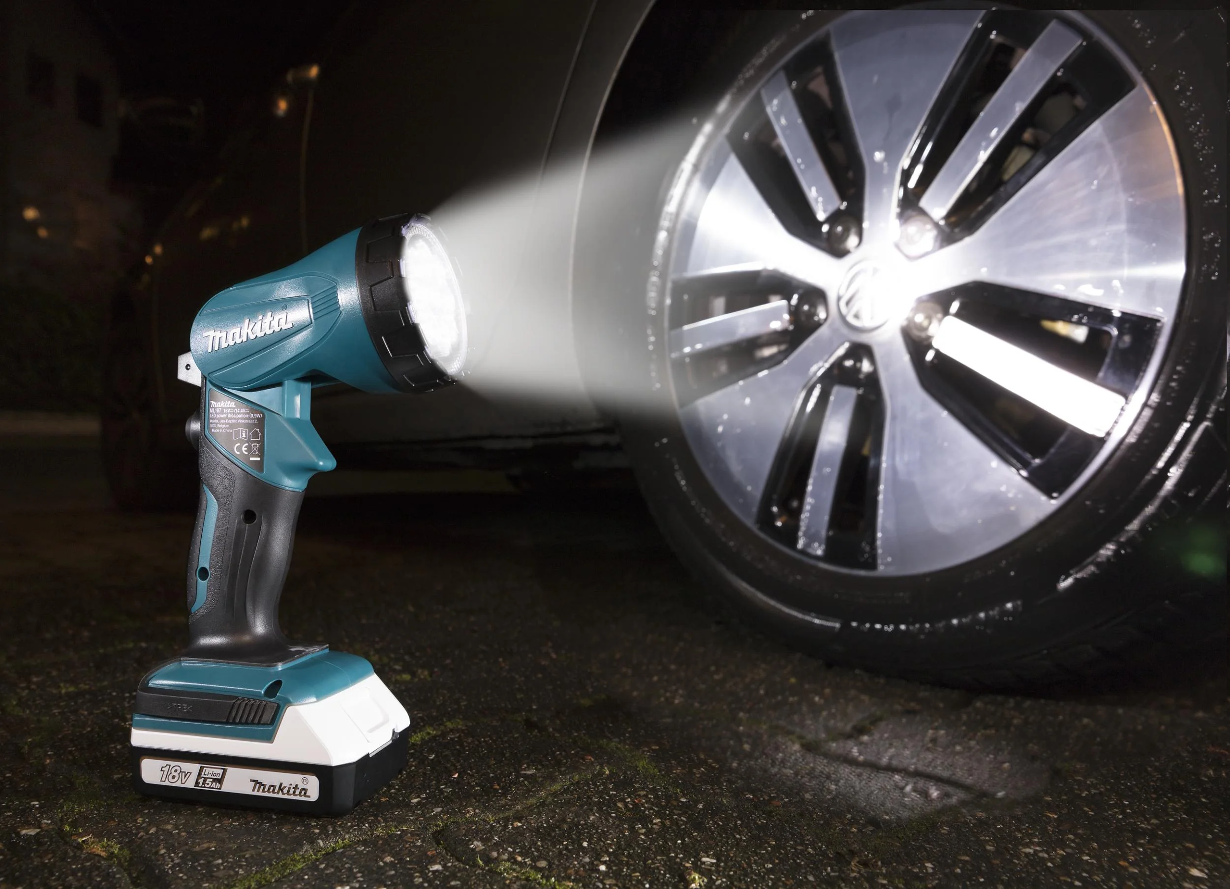 Akku-Bohrschrauber DF457DWLX181 18 Volt inklusive Akku-Lampe - 6