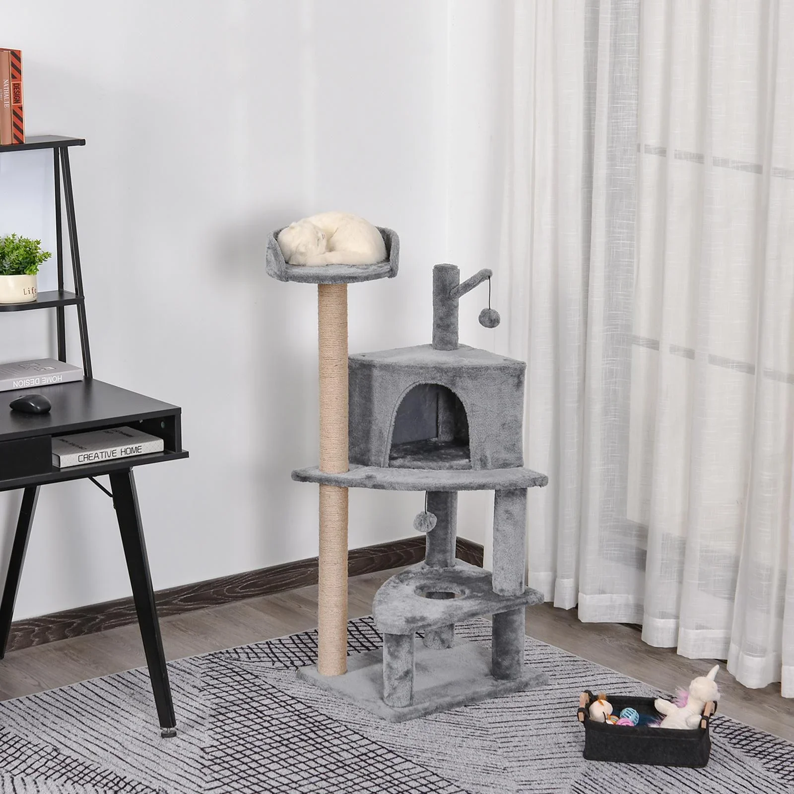 Kratzbaum mit Spielbällen - 6