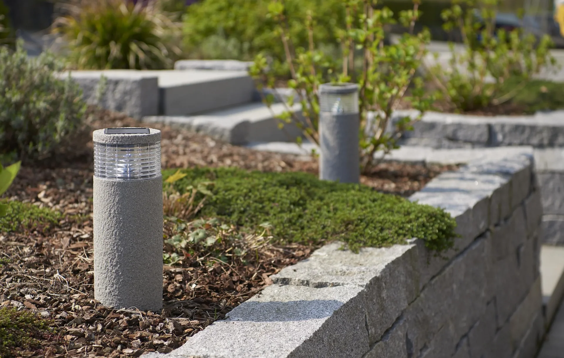 Solar Gartenleuchte im modernen Stein-Look - 2 Stück - 3