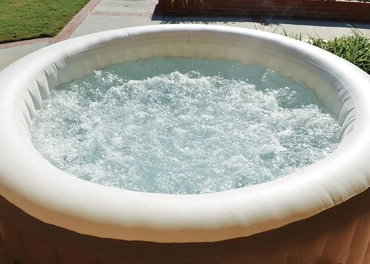 Bubble Spa mit Energy Efficient Spa Cover 91 x 71 cm - 7