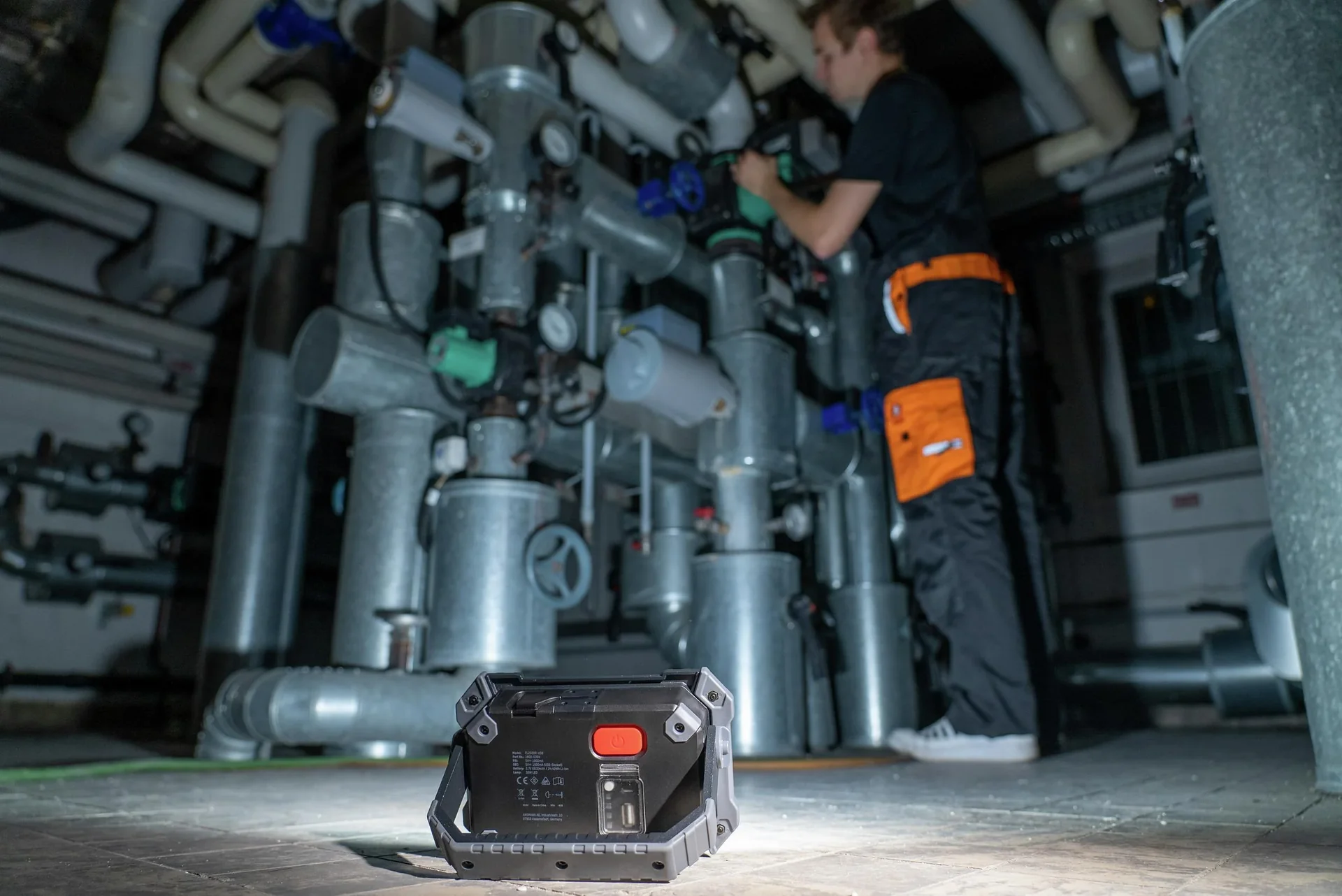 COB-LED Arbeitsleuchte mit Powerbankfunktion, 2800 Lumen, IP64, wiederaufladbar - 4