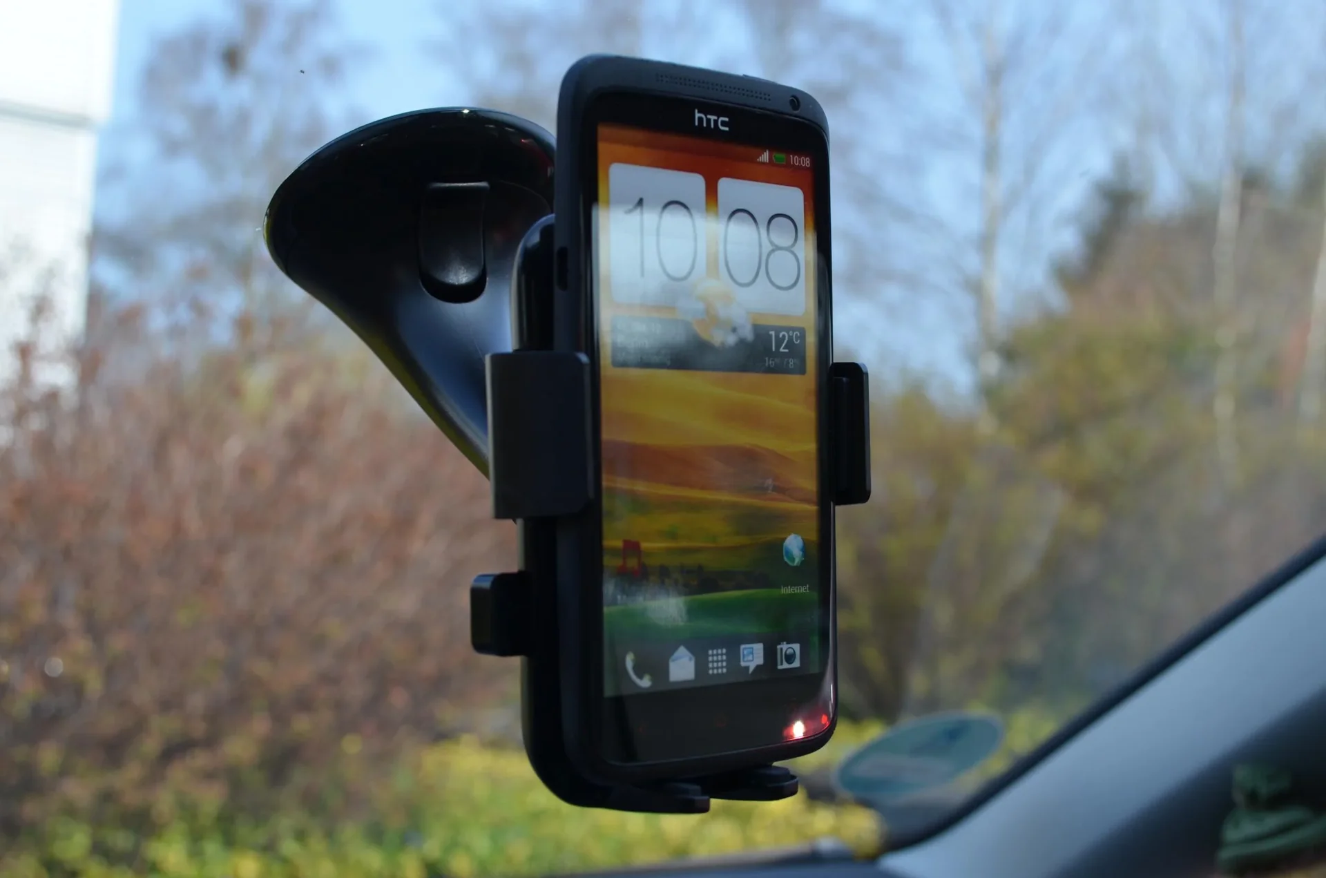 Smartphone und Handyhalter mit Saugfuß - 5