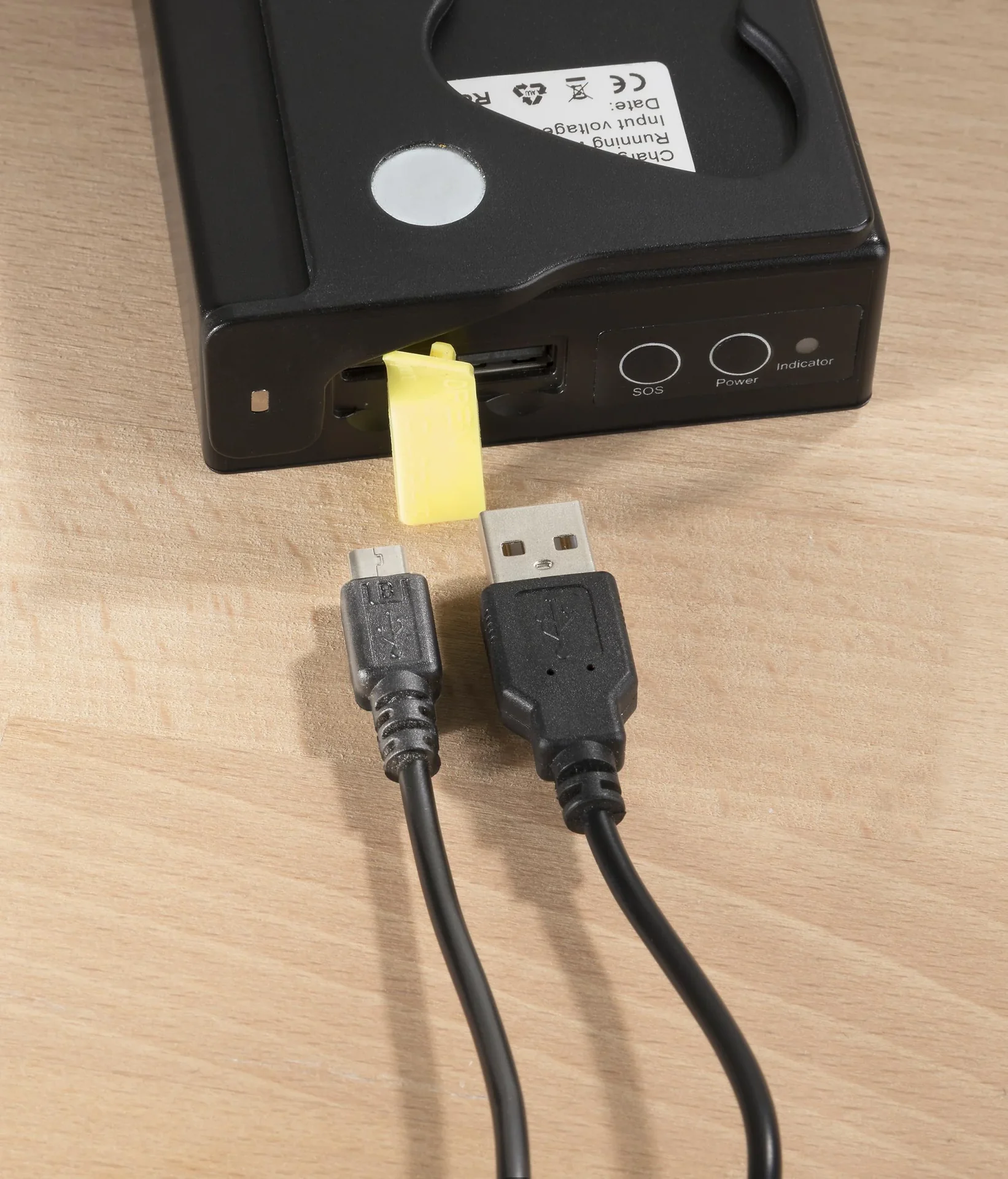 LED Akku Fluter mit Powerbank - 6