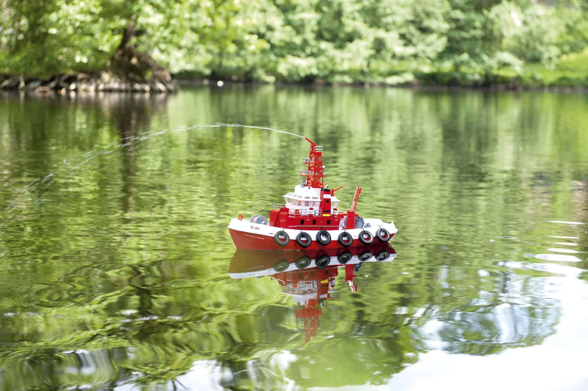 RC-Feuerlöschboot TC-08 2.4G 100% RTR - 8