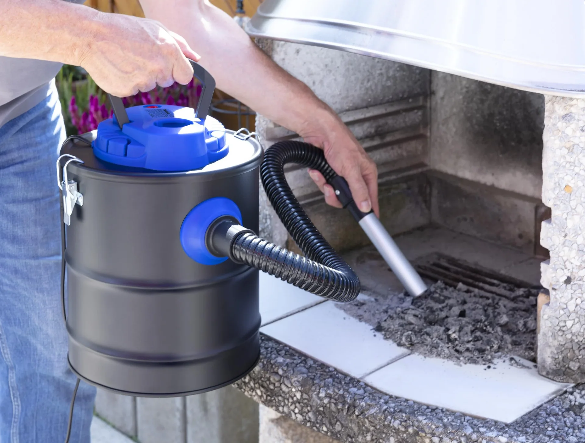 Aschesauger WAS15 - zur schnellen Reinigung von Öfen - 3