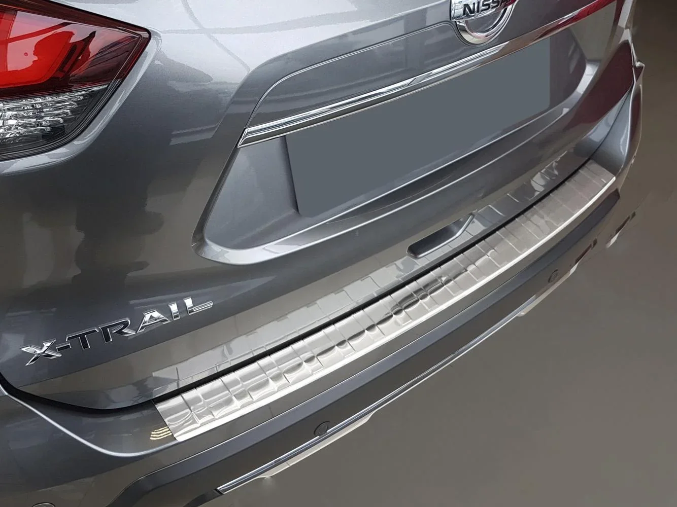 Ladekantenschutz Edelstahl für Nissan X-Trail III ( T32 ), Baujahr FL 2017> - 0