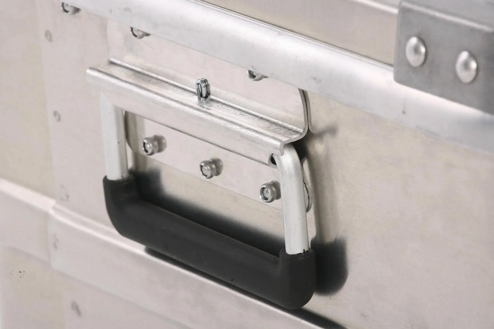 ALUMINIUM-BOXEN TYP A STAPELBAR Volumen 42 L - 9