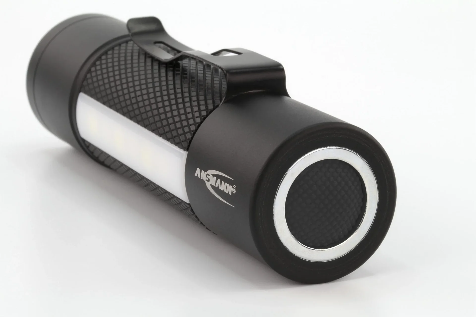 Multifunktionstaschenlampe 3in1 - fokussierbare Taschenlampe, Arbeitsleuchte und Signalleuchte - 0
