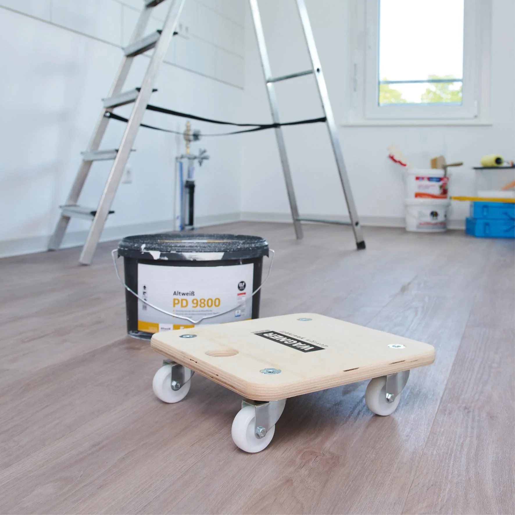 Transporthilfe MM 1352, 29 x 29 x 8,5 cm, harte Rollen Ø 50 mm, Gleitlager, Multiplex Birke FSC®, Tragkraft 250 kg - 1