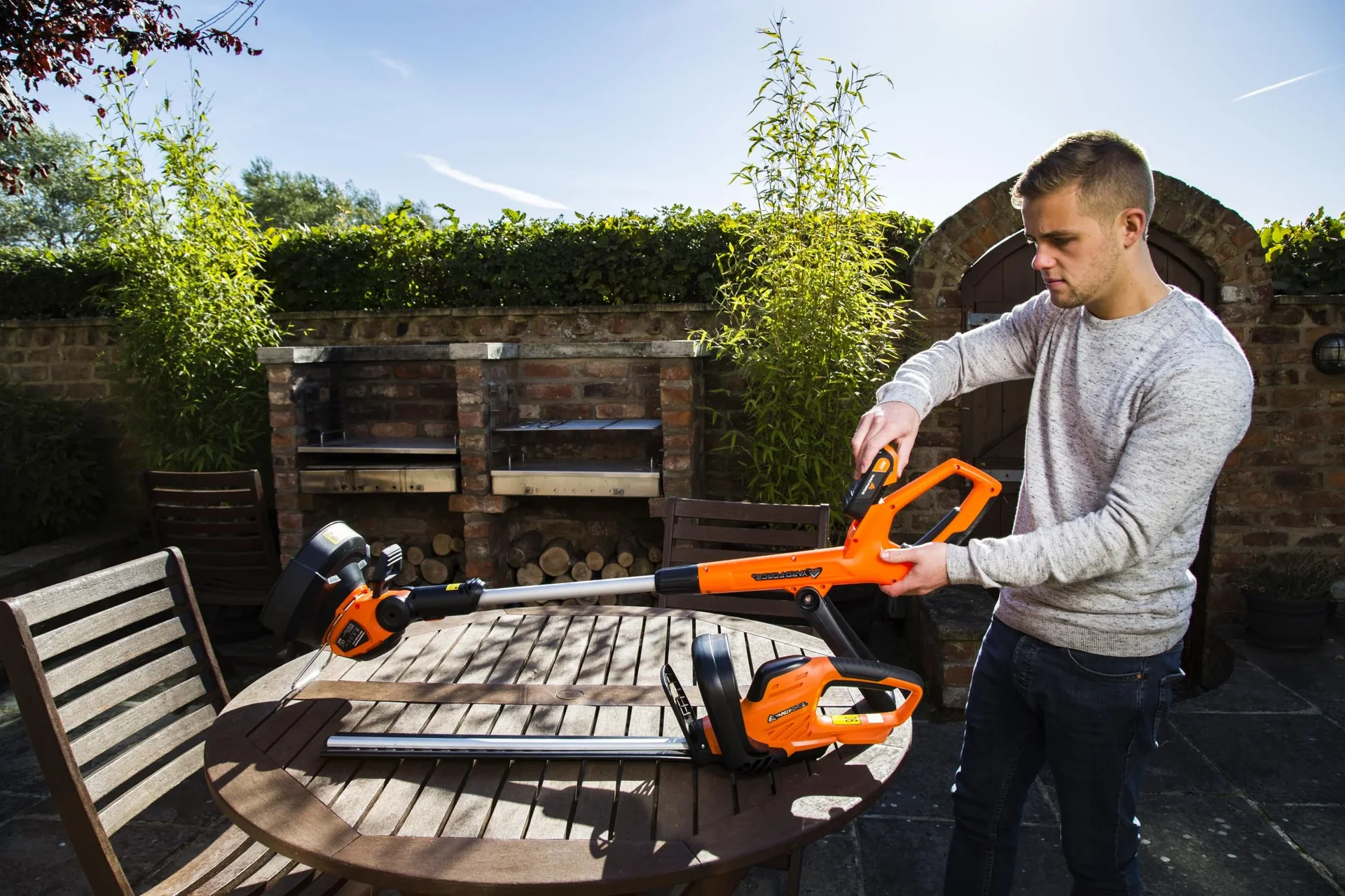 Akku-Rasentrimmer "LT C25" - mit 2,0 Ah Akku - 1